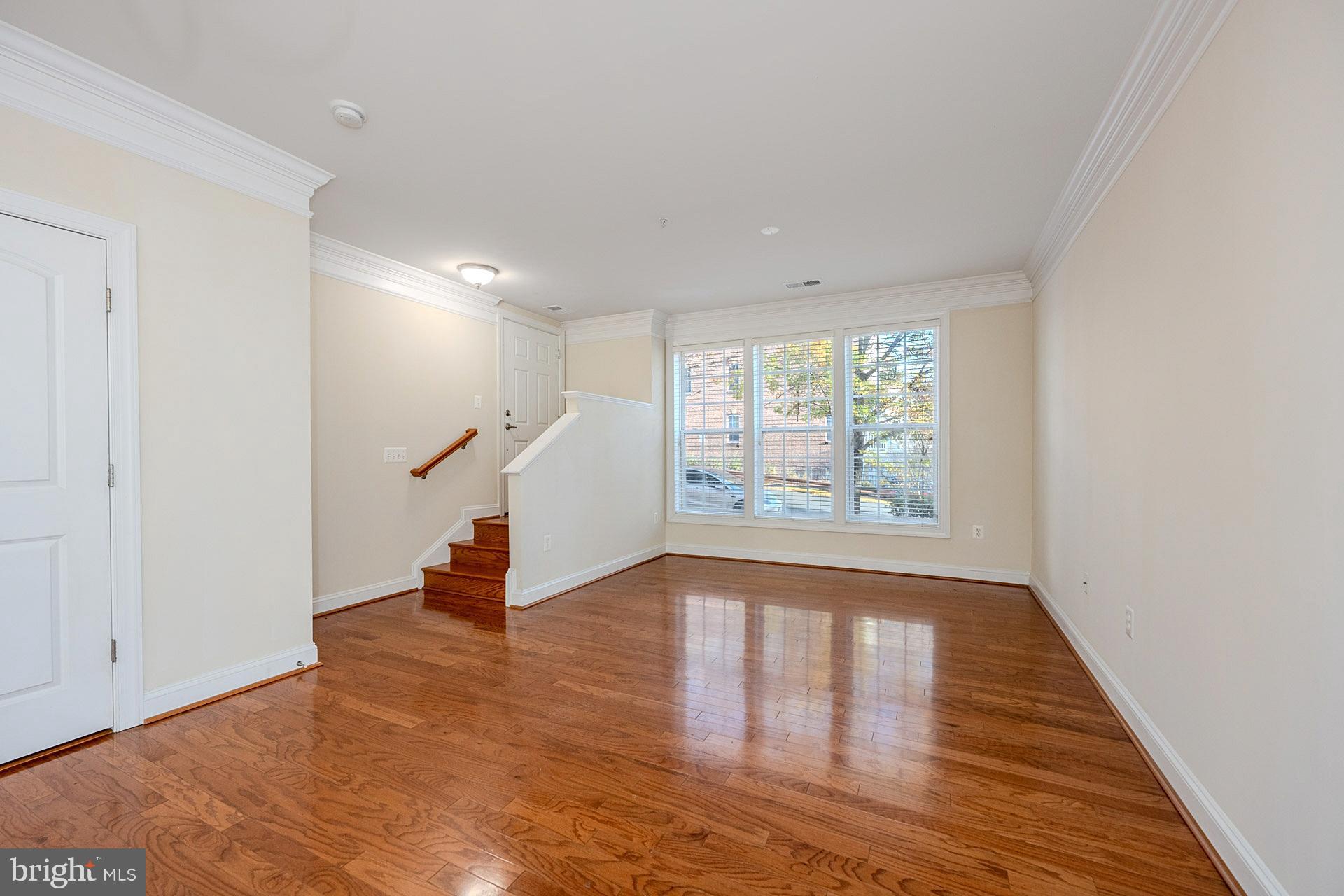 POTOMAC CLUB - Residential