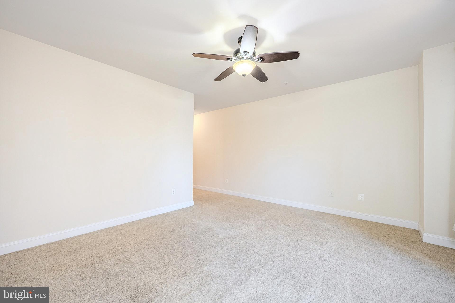 POTOMAC CLUB - Residential