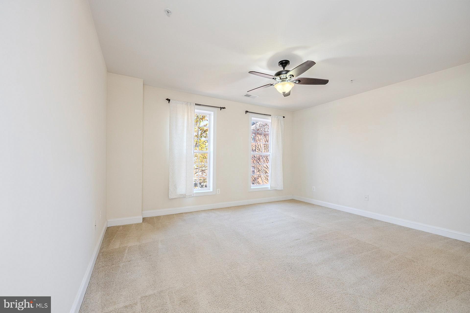 POTOMAC CLUB - Residential