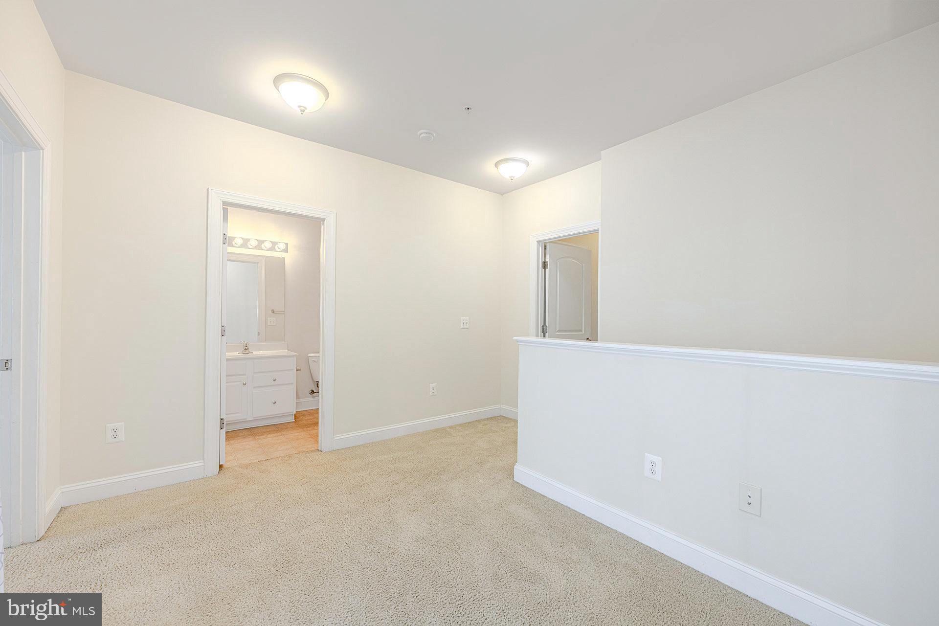 POTOMAC CLUB - Residential