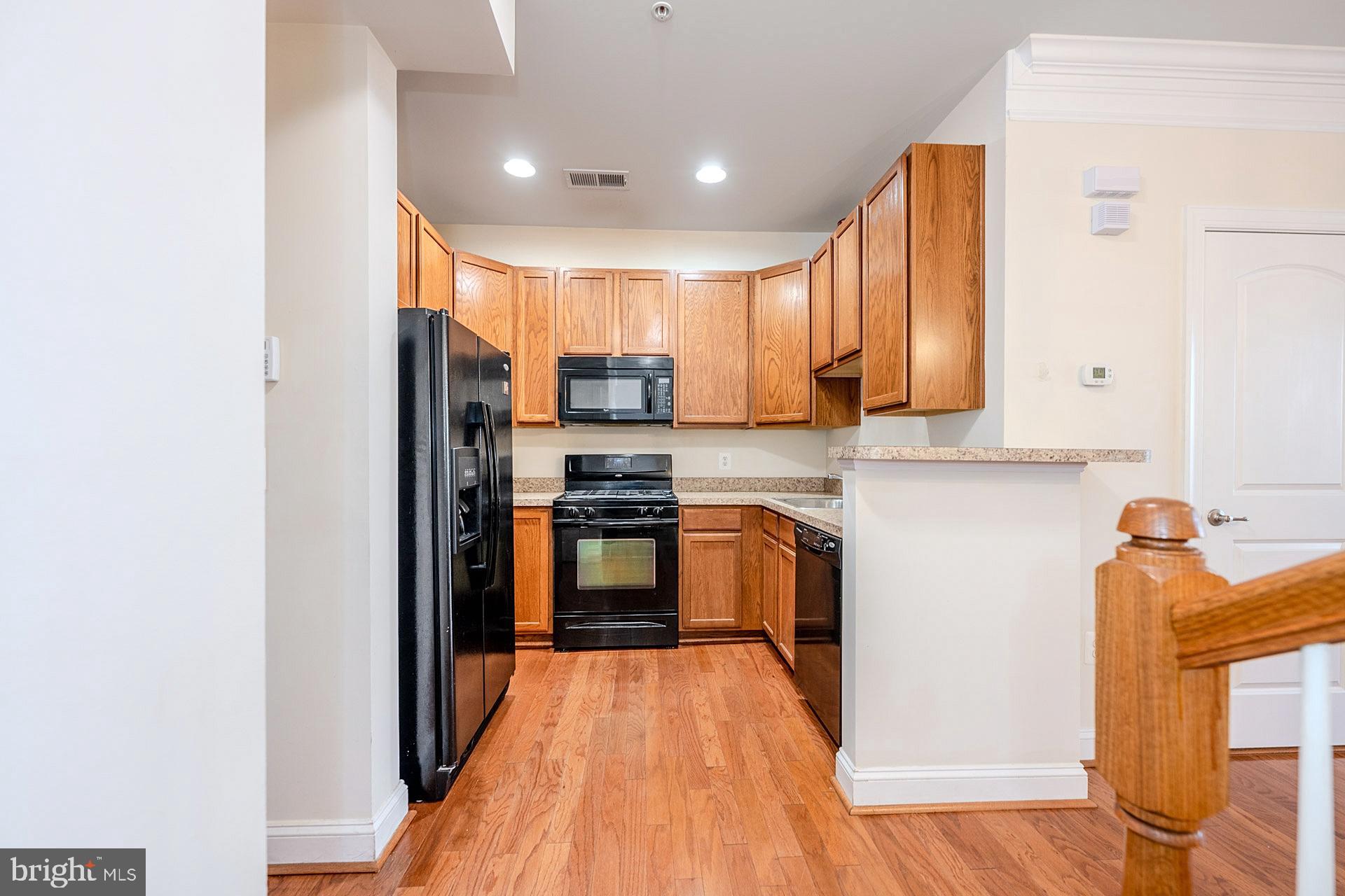 POTOMAC CLUB - Residential