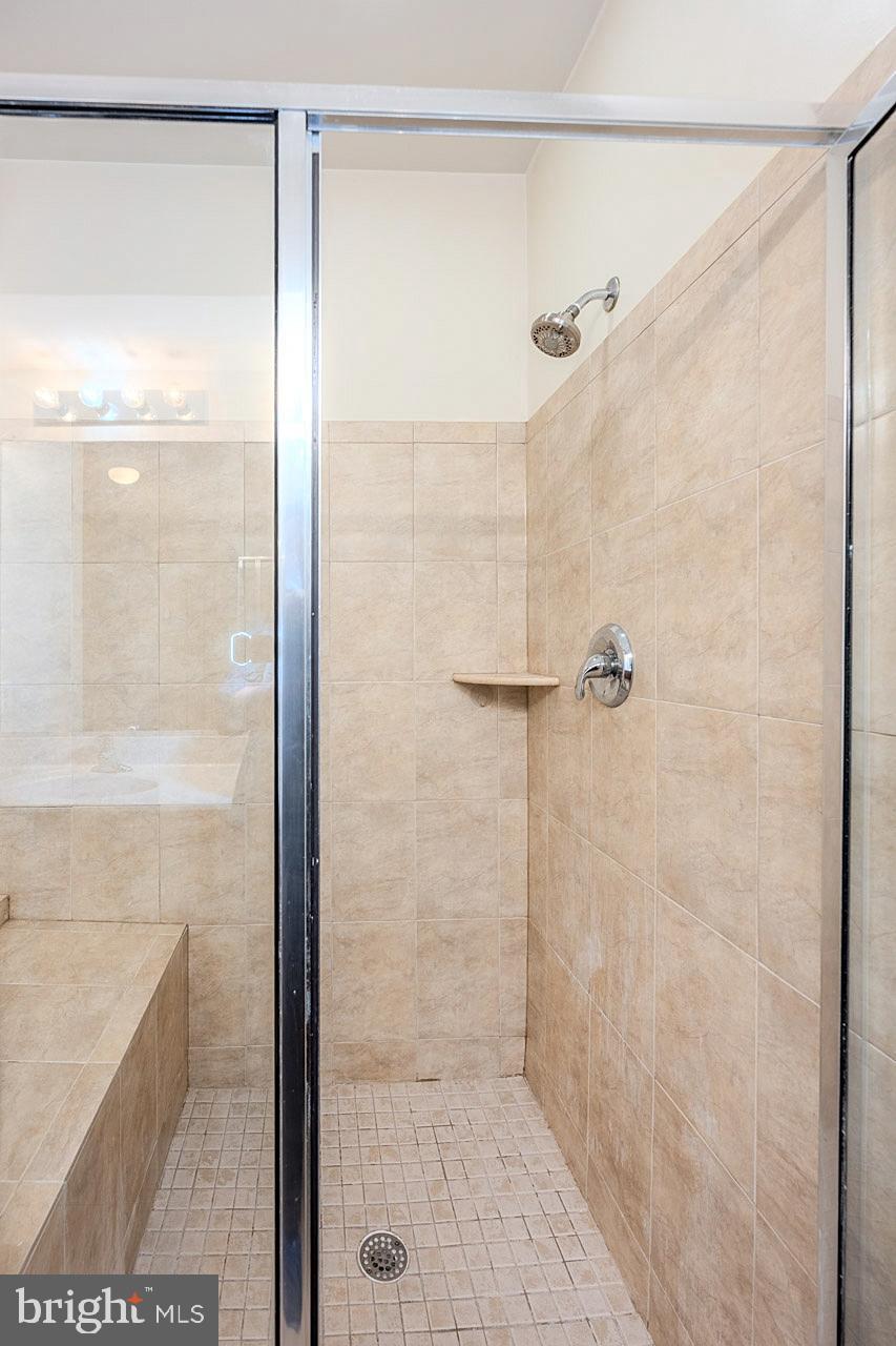 POTOMAC CLUB - Residential