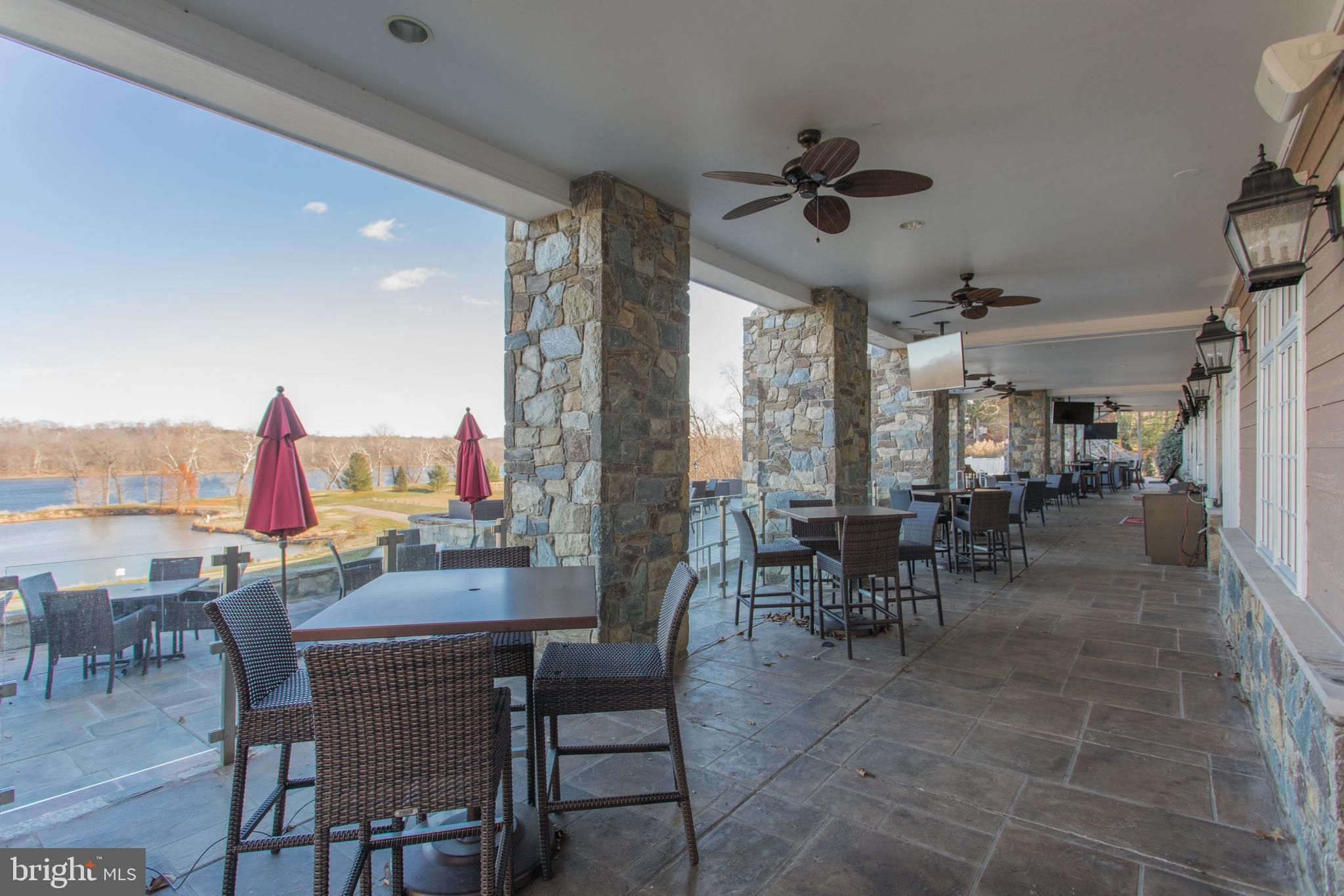 RIVER CREEK - Residential