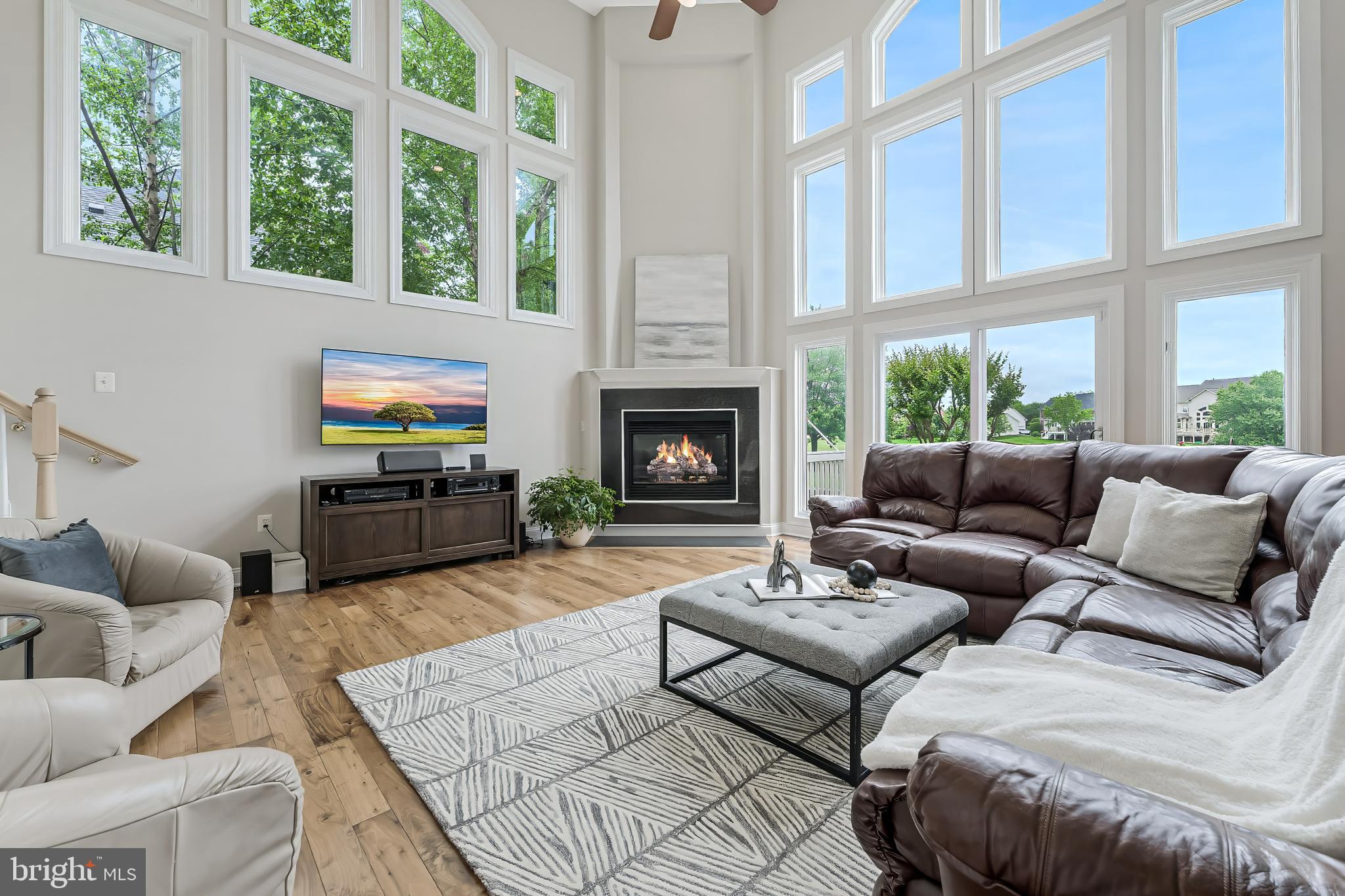 RIVER CREEK - Residential