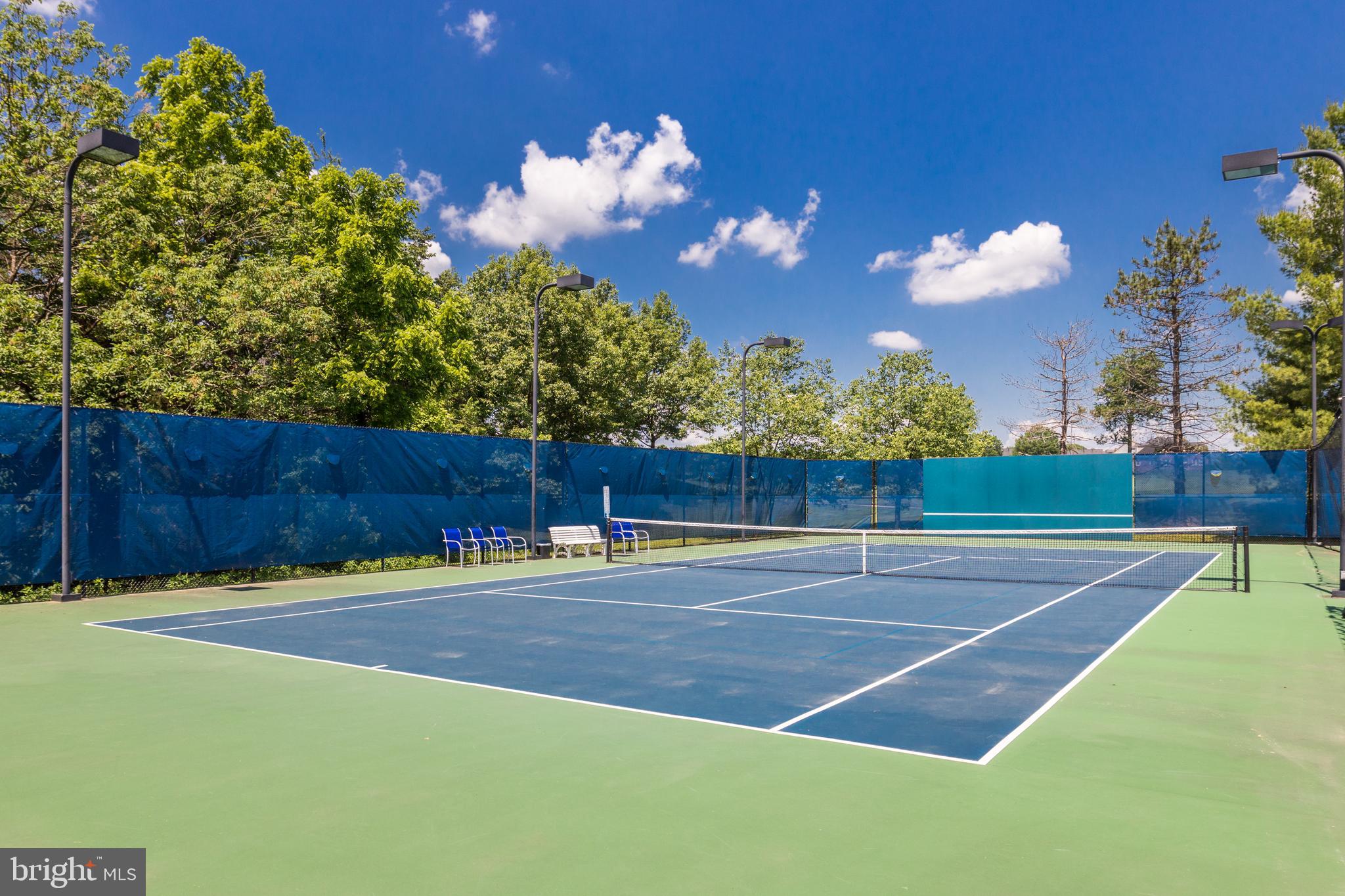 RIVER CREEK - Residential