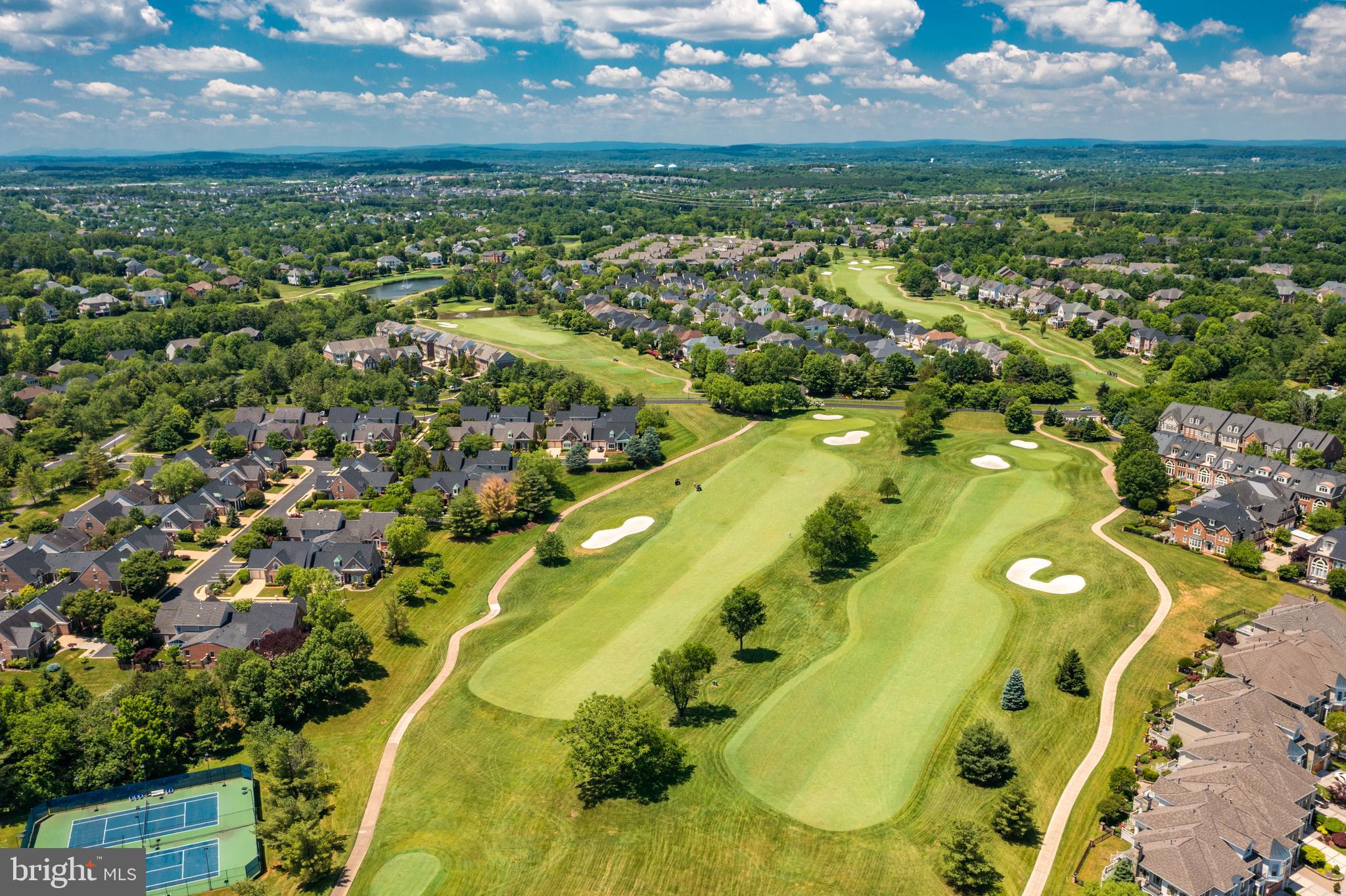 RIVER CREEK - Residential