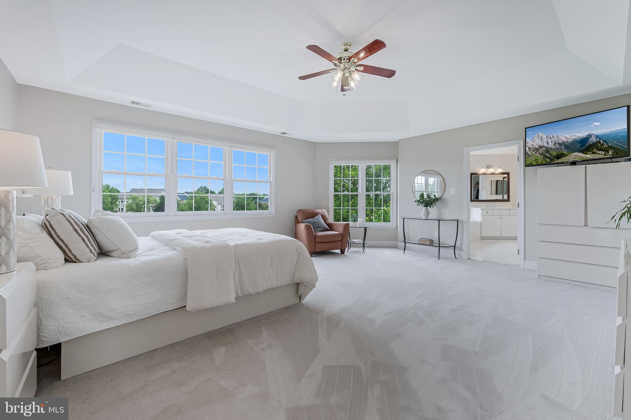 RIVER CREEK - Residential