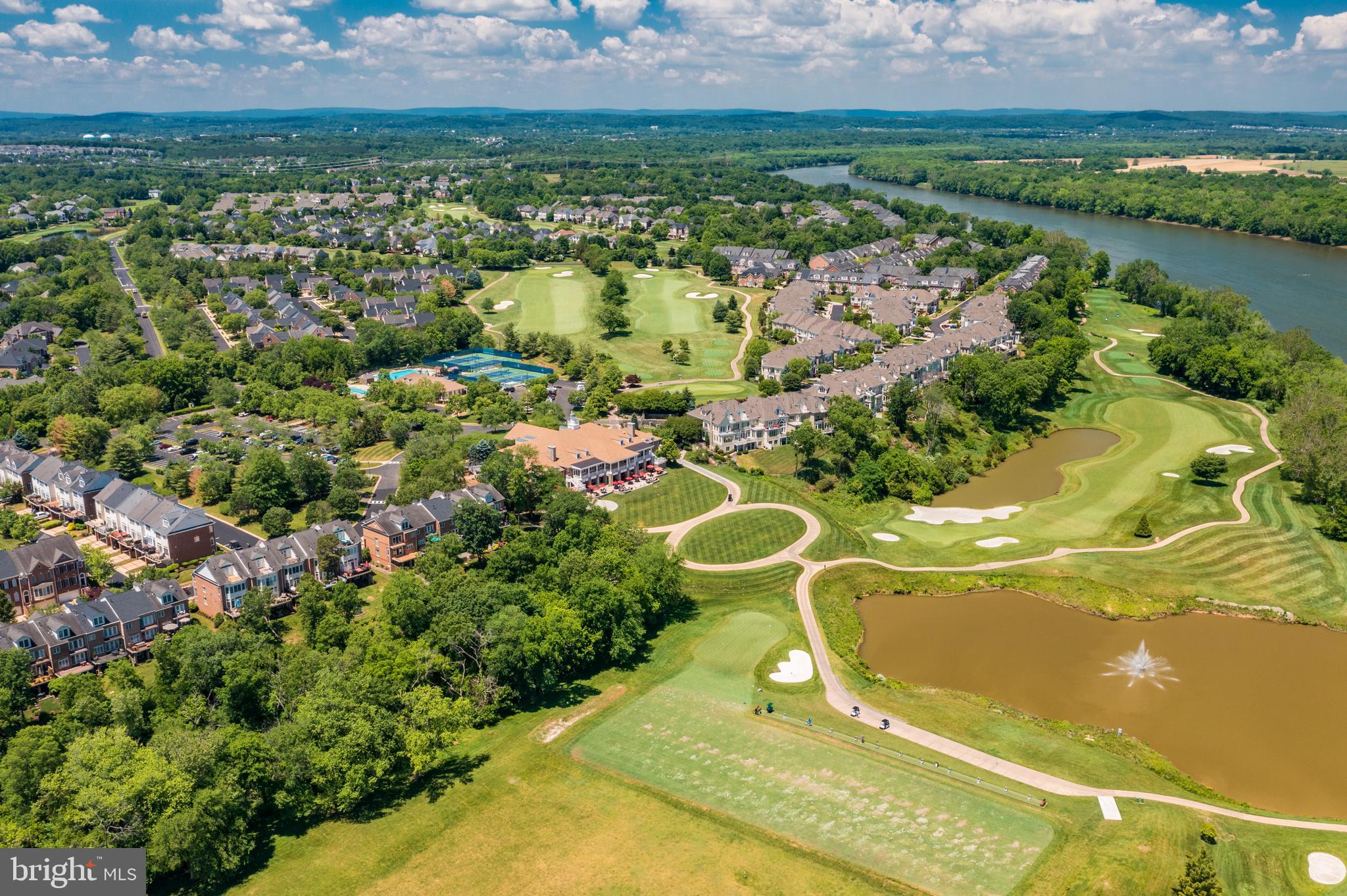 RIVER CREEK - Residential