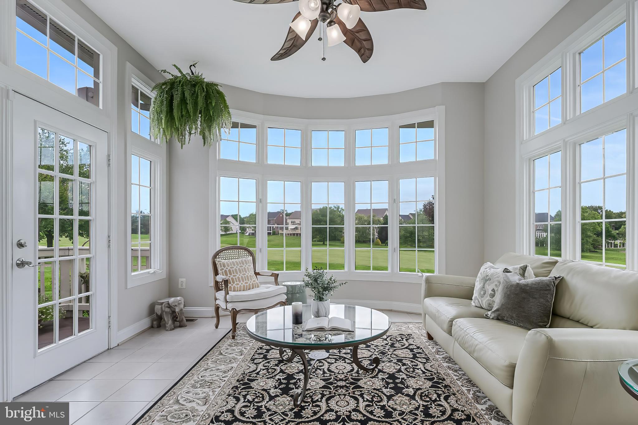 RIVER CREEK - Residential