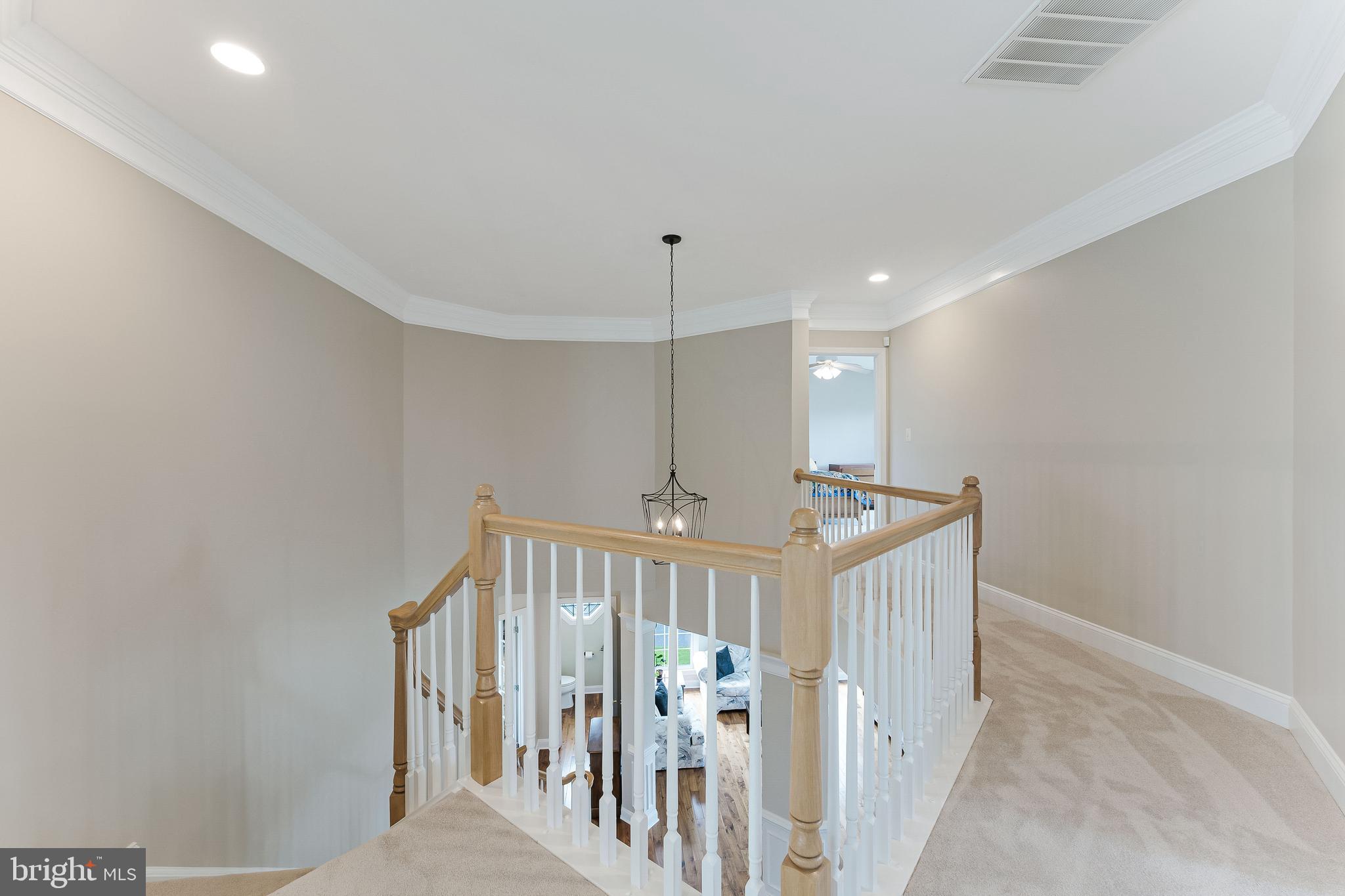 RIVER CREEK - Residential