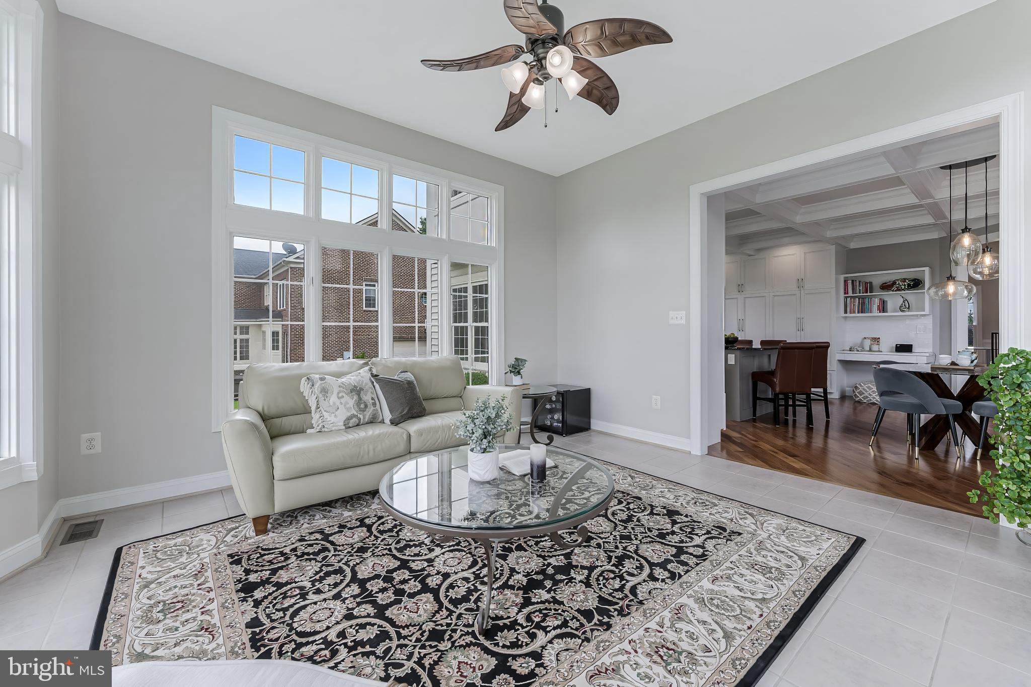 RIVER CREEK - Residential