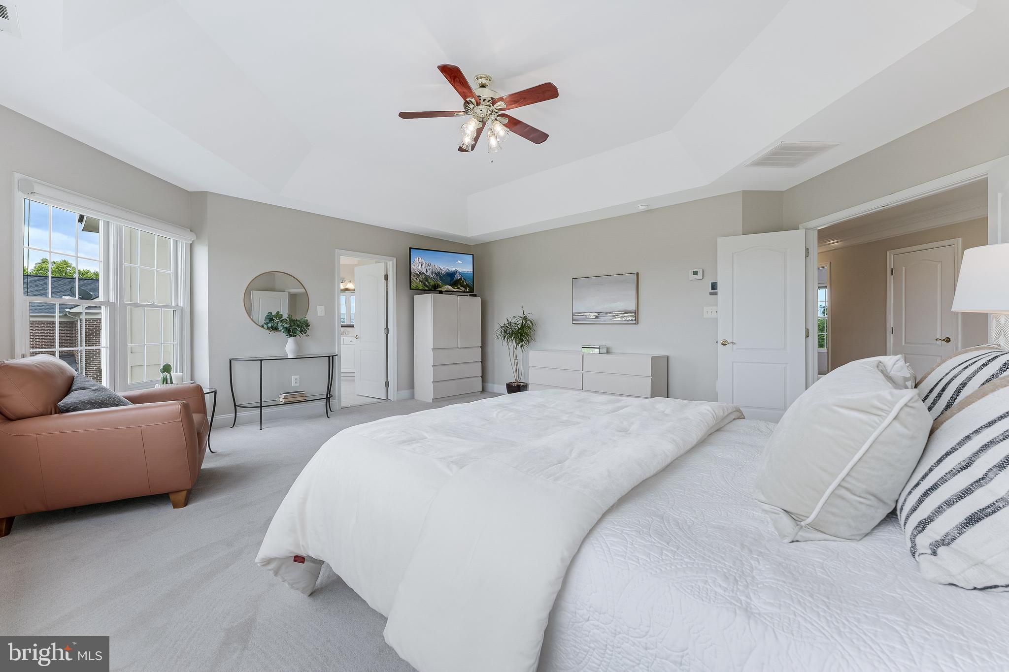 RIVER CREEK - Residential