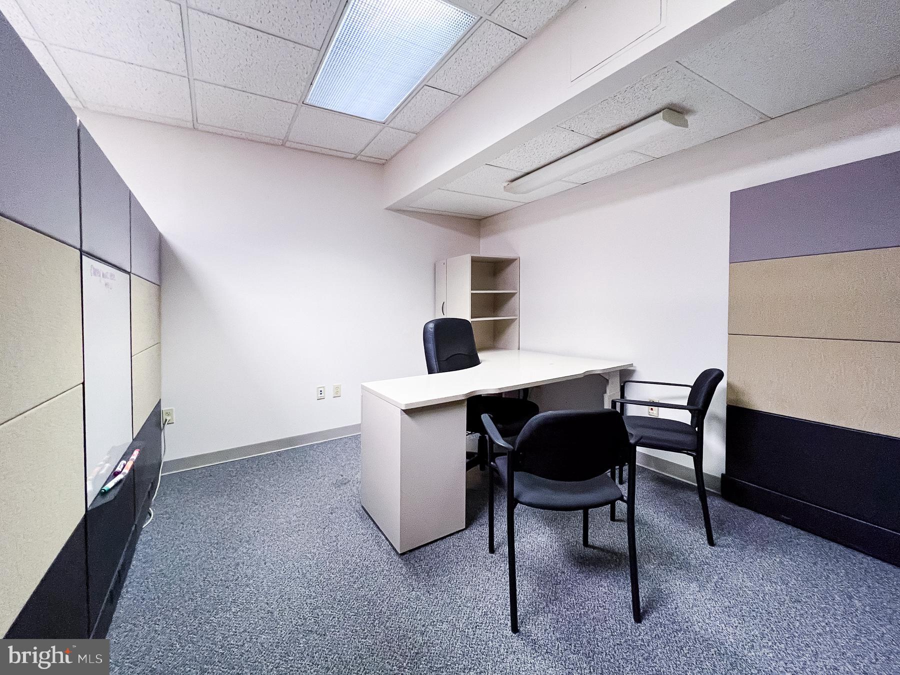 NORTHWEST BUSINESS PARK - Commercial Lease