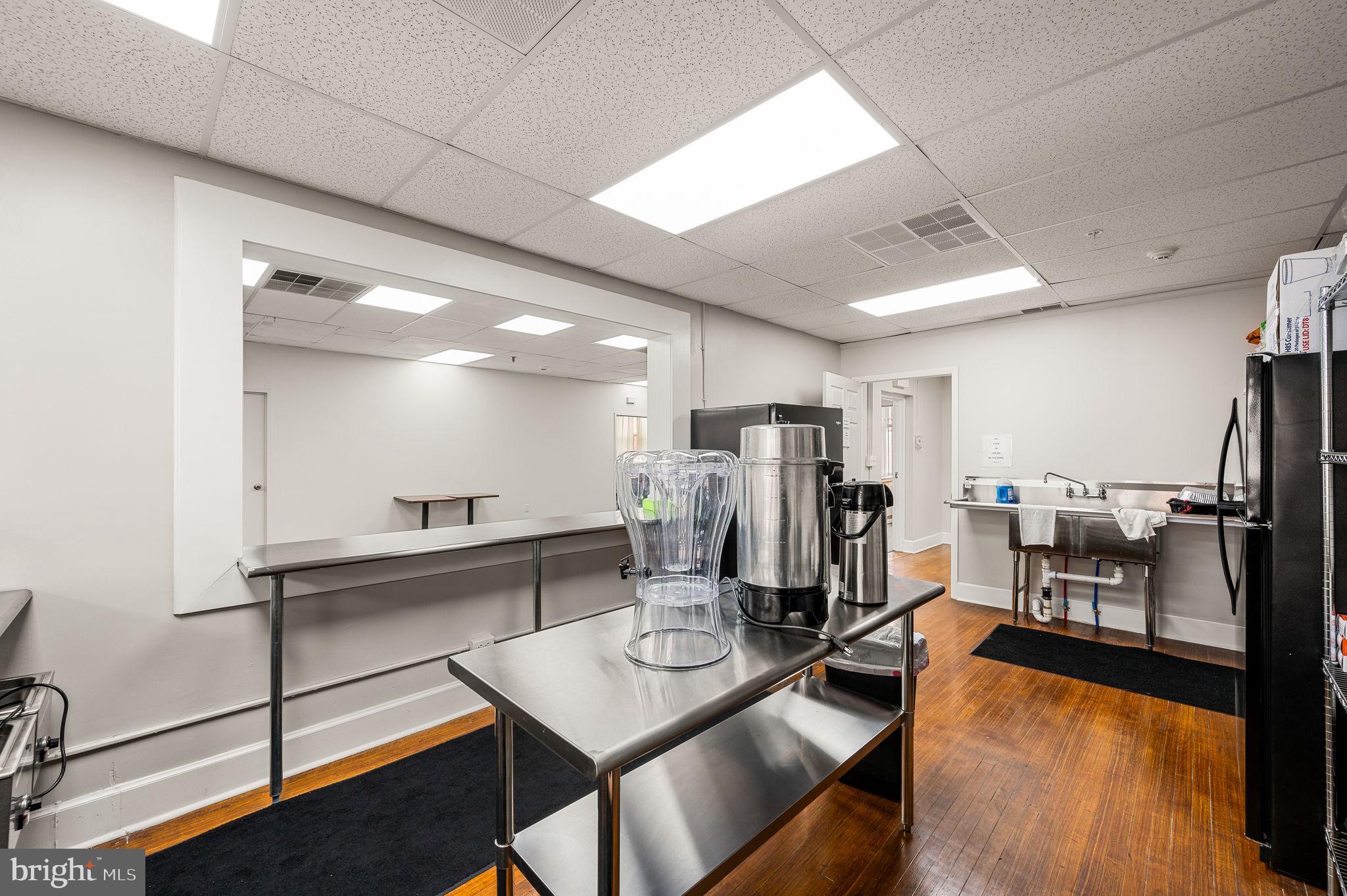 BYWOOD - Commercial Sale