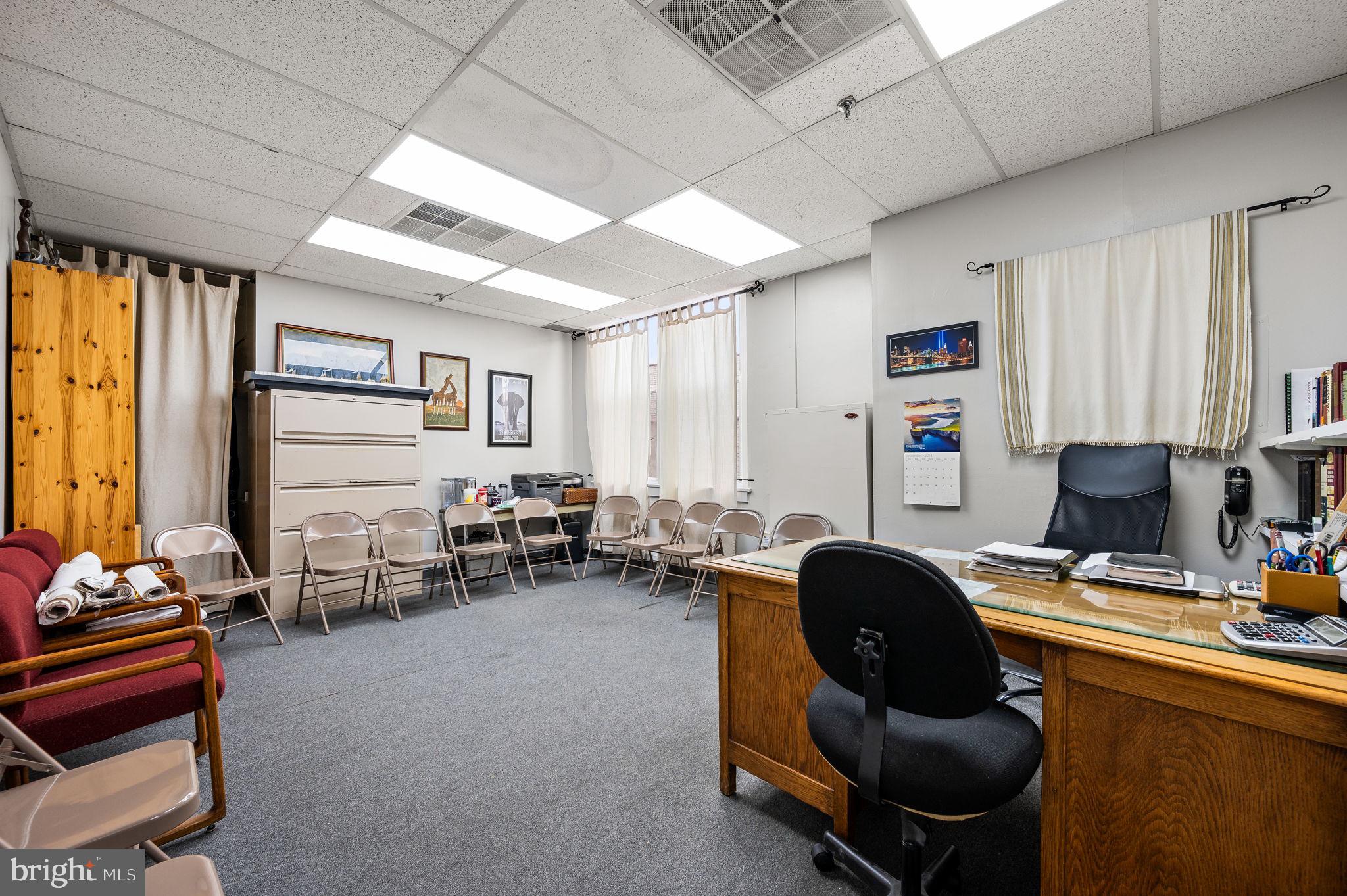 BYWOOD - Commercial Sale