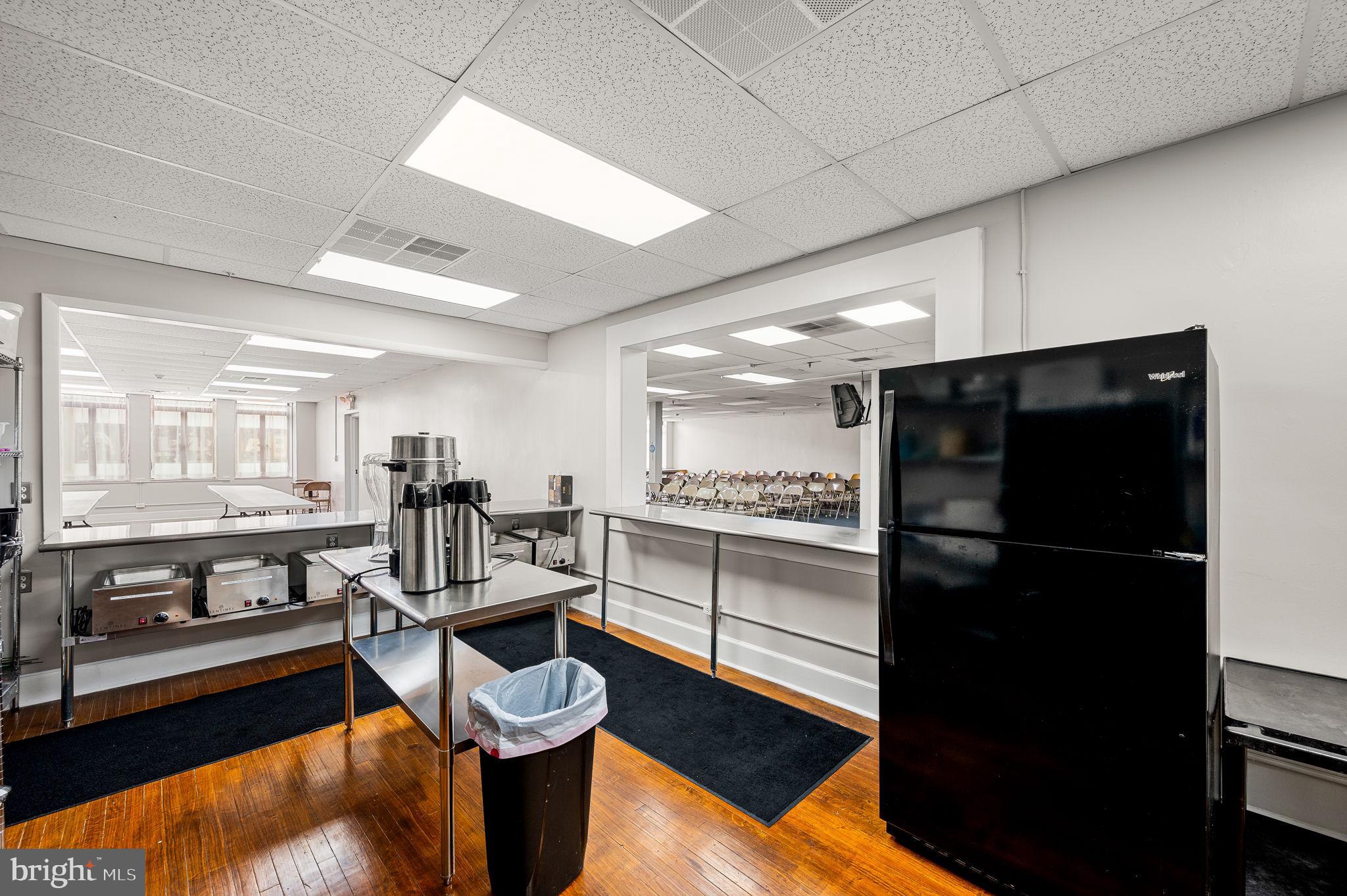 BYWOOD - Commercial Sale