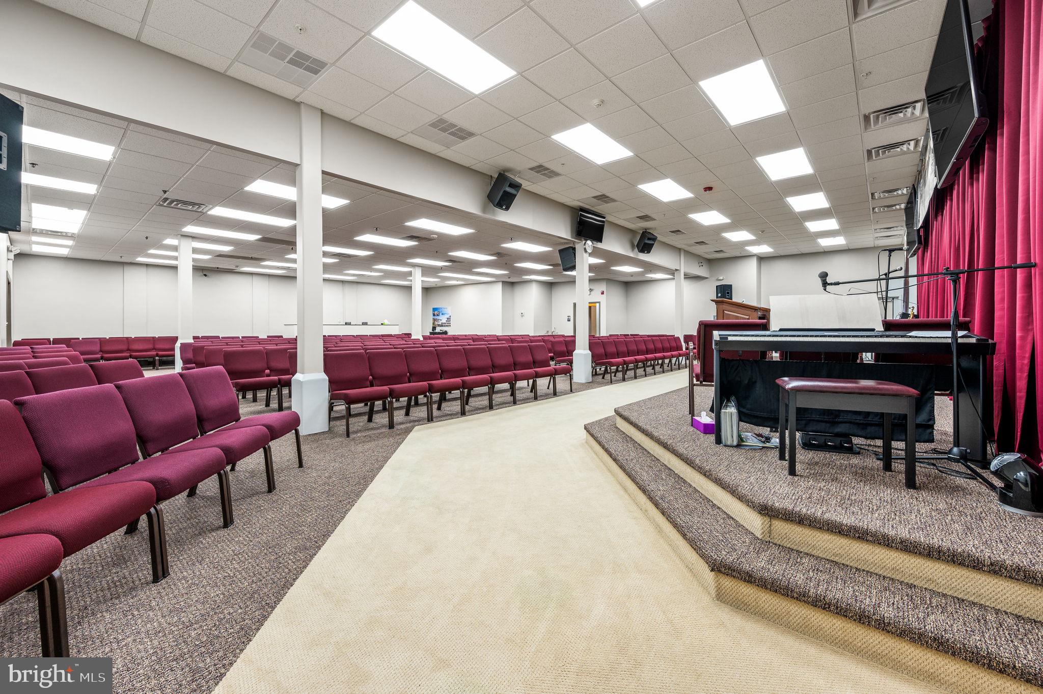 BYWOOD - Commercial Sale
