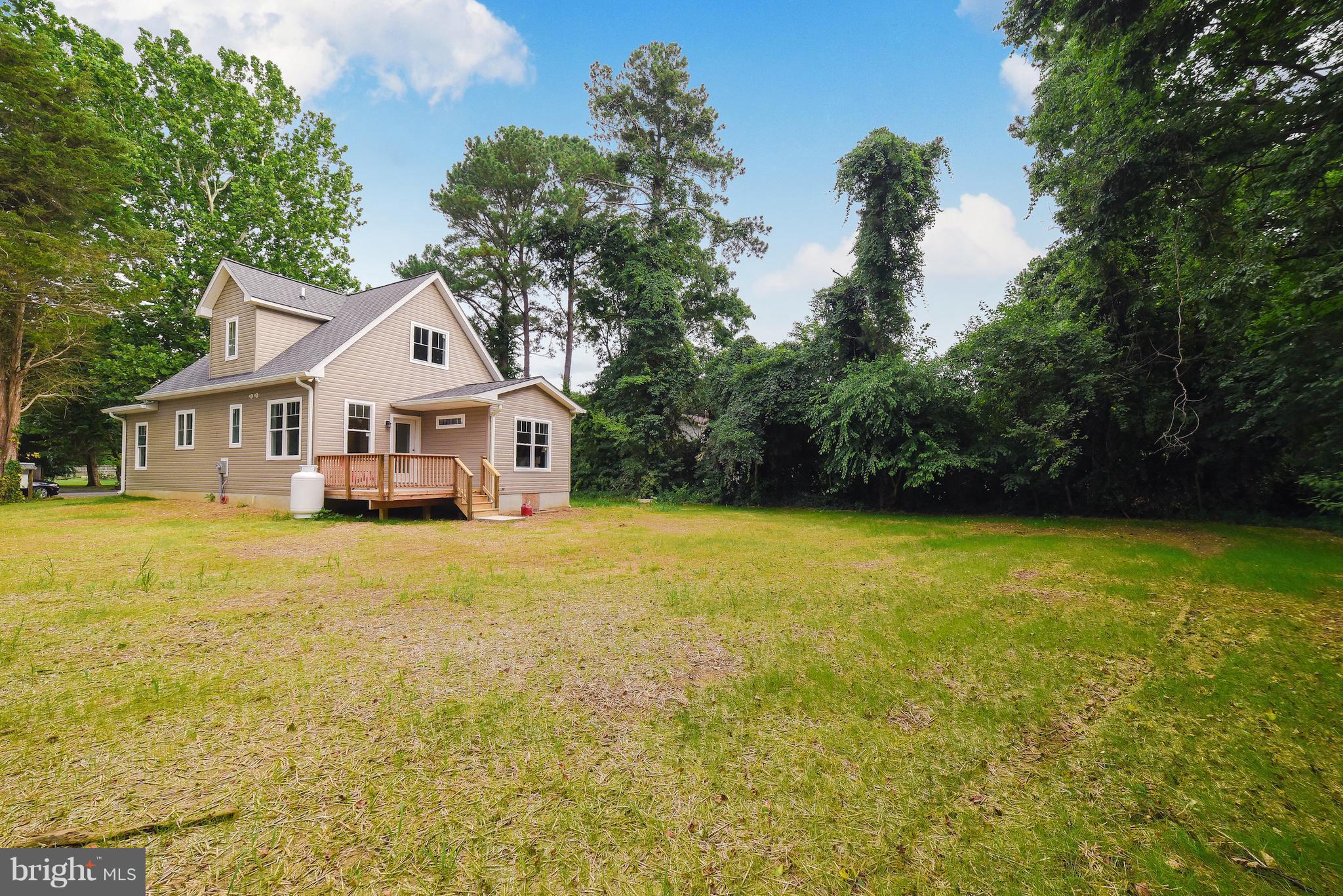 GOLDEN BEACH - Residential