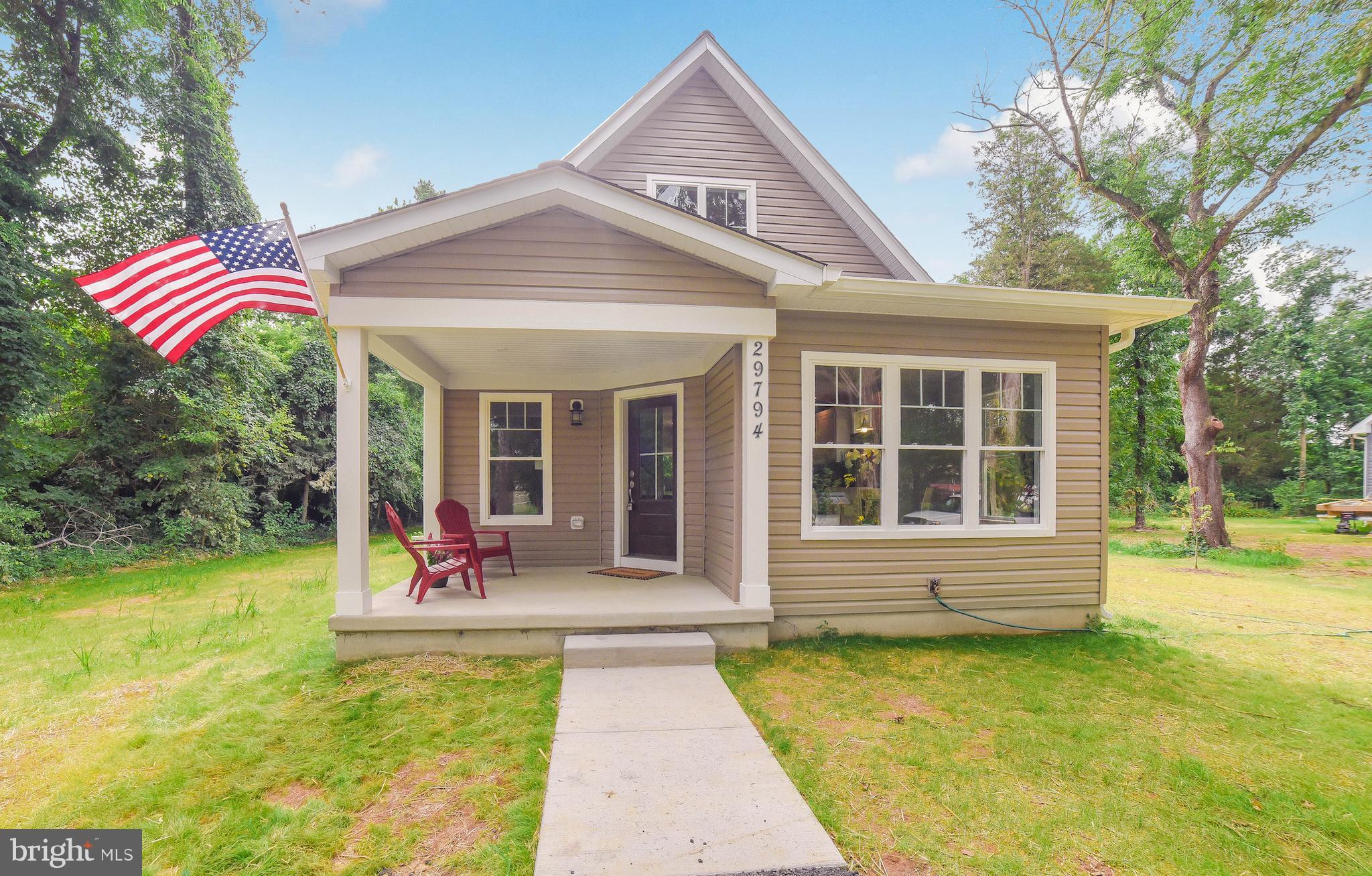 GOLDEN BEACH - Residential