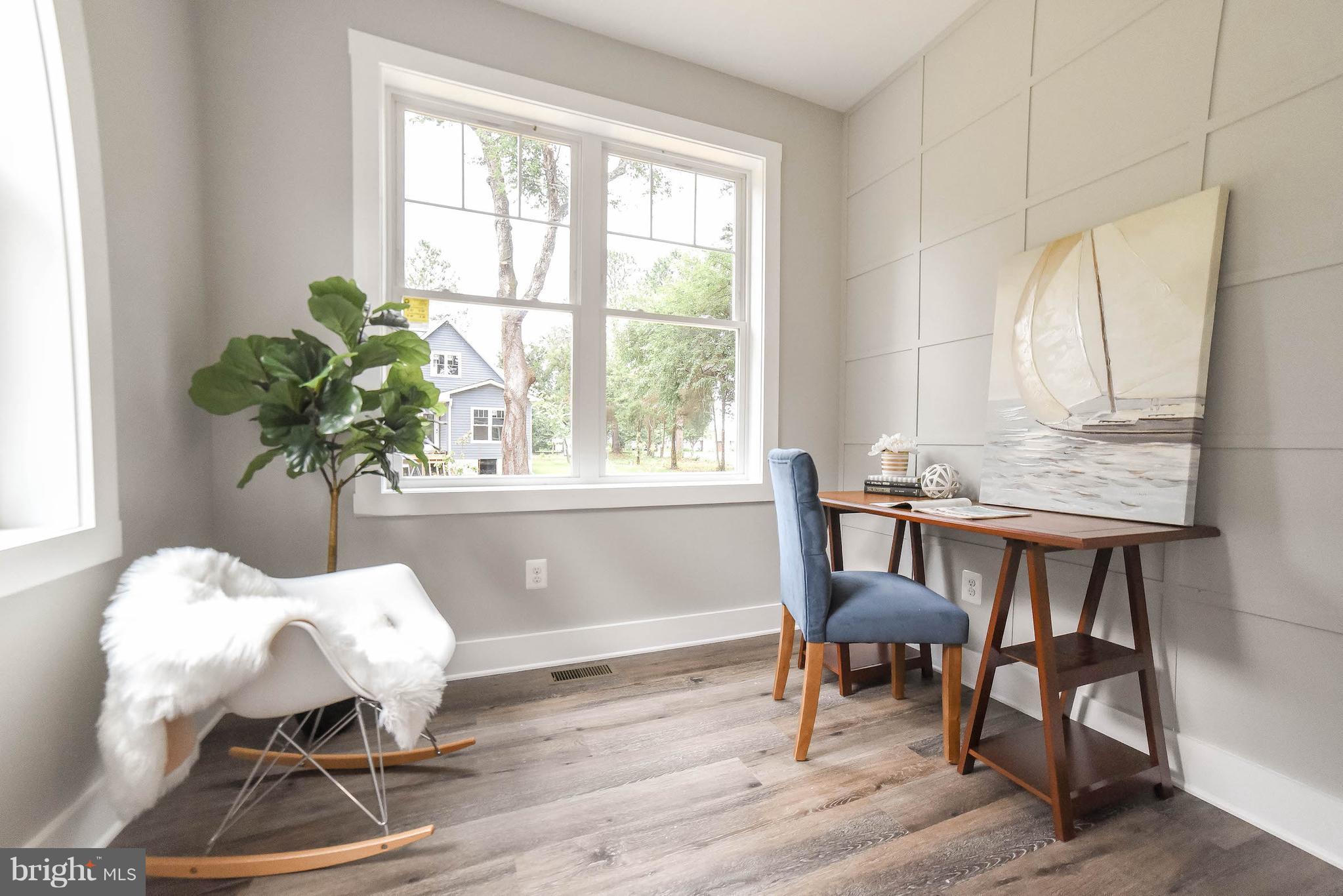 GOLDEN BEACH - Residential