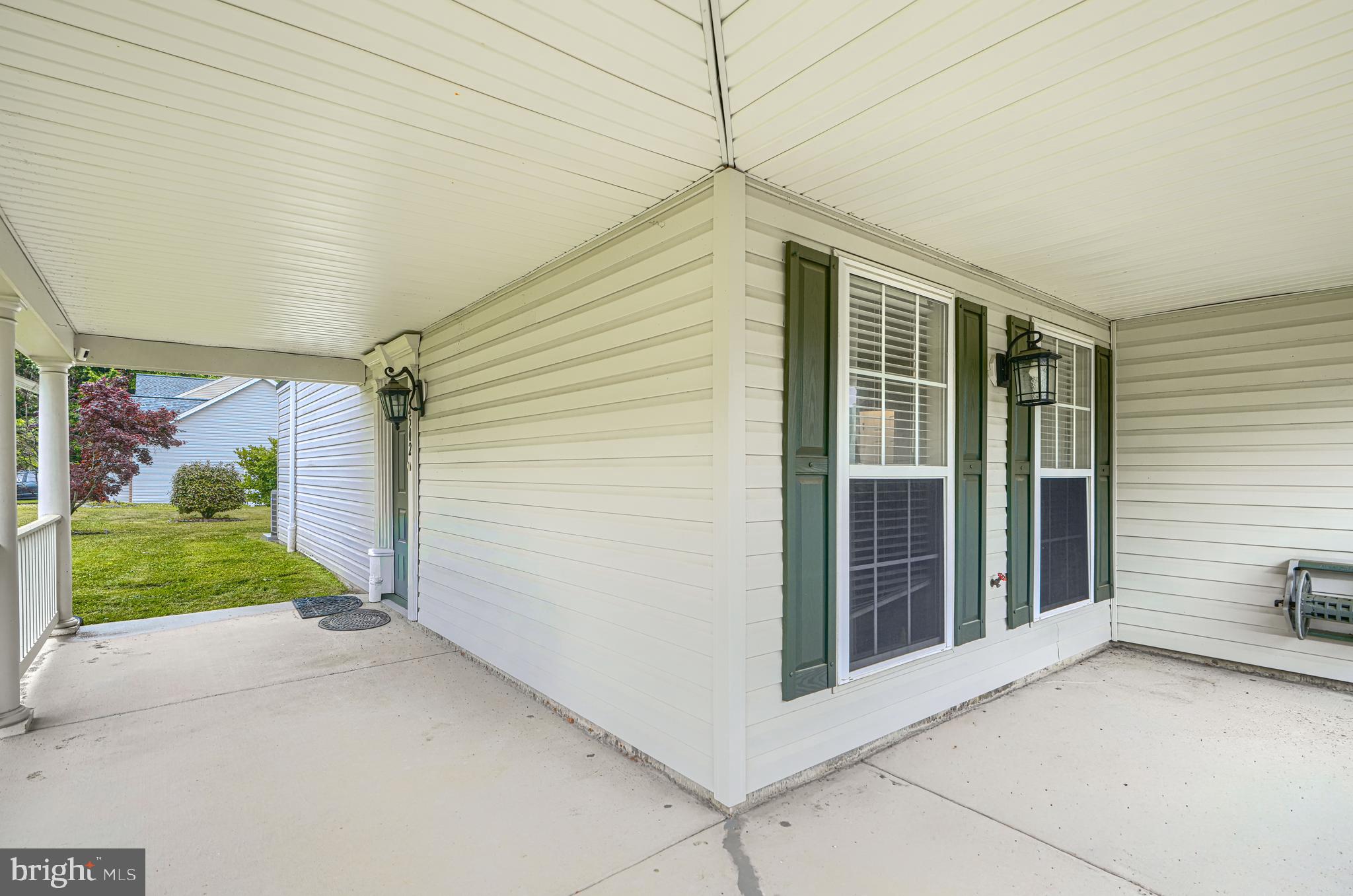 2502 INDIANS LAIR