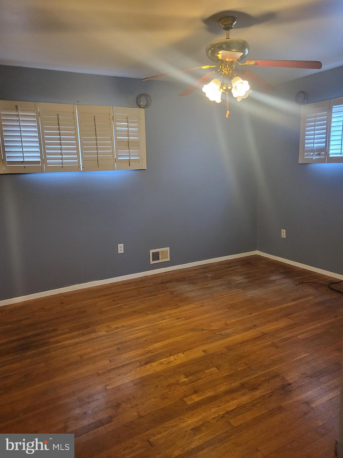 HOLLY SPRINGS - Residential