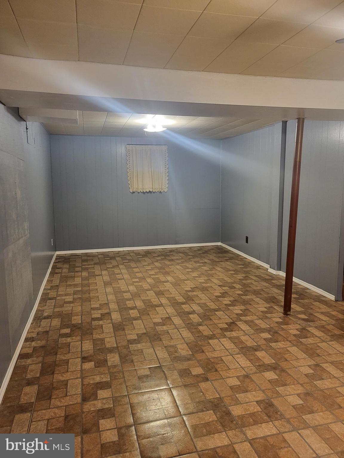 HOLLY SPRINGS - Residential