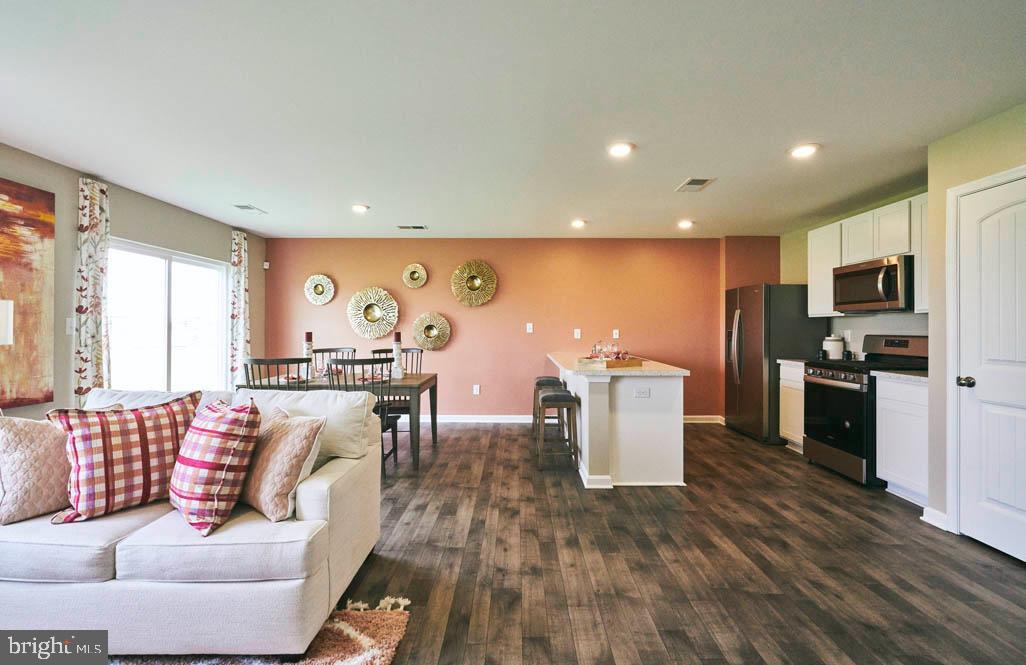 BIRDSONG VILLAGE - Residential