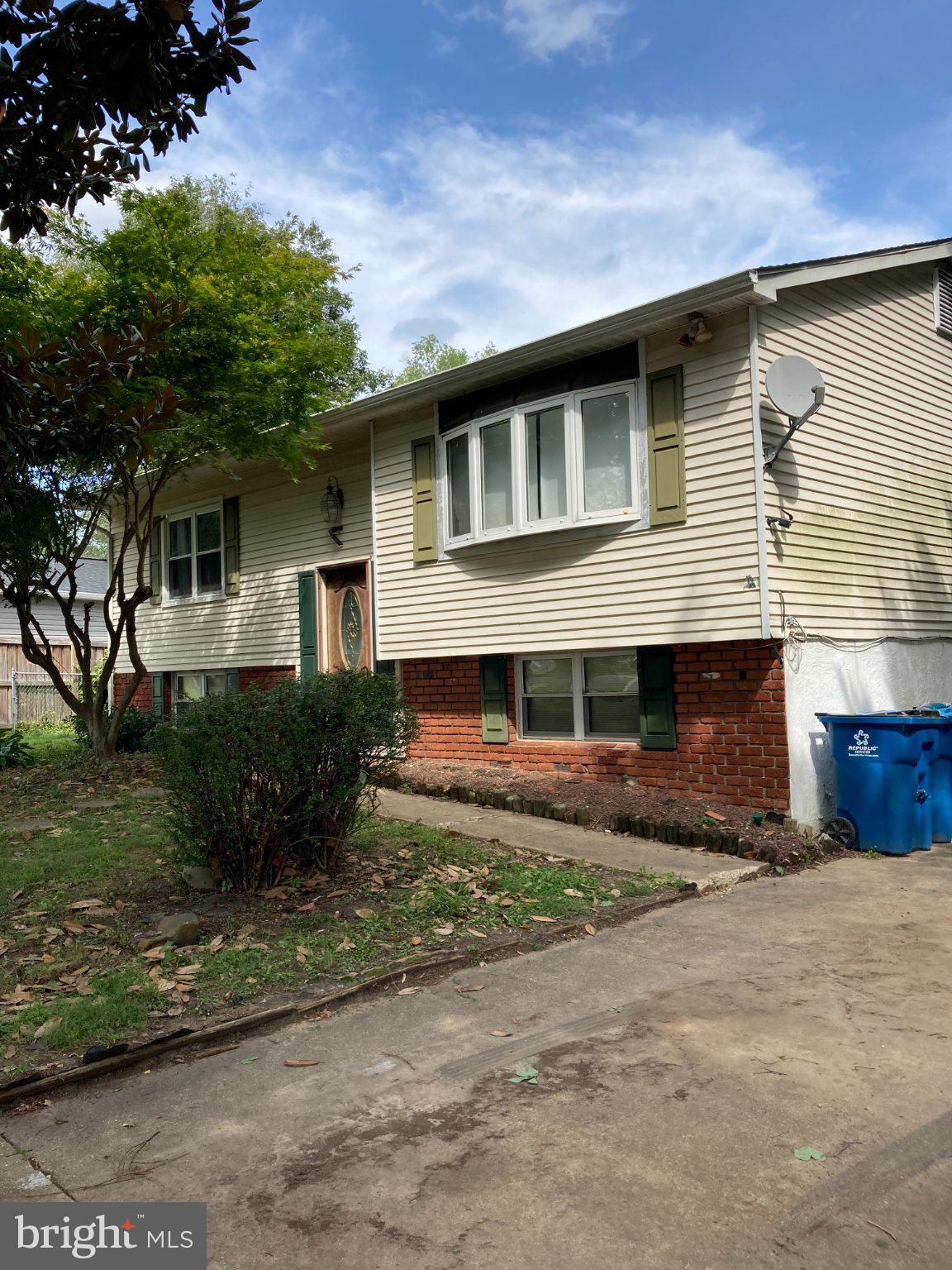 102 MIDLAND DRIVE