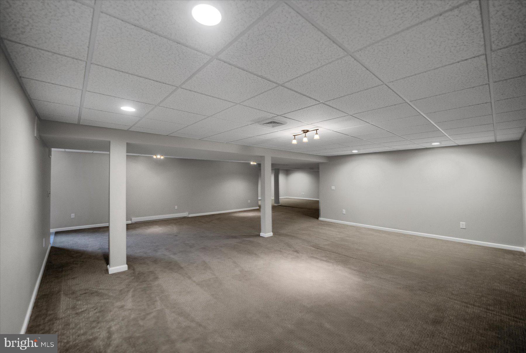 CREE MANOR - Residential