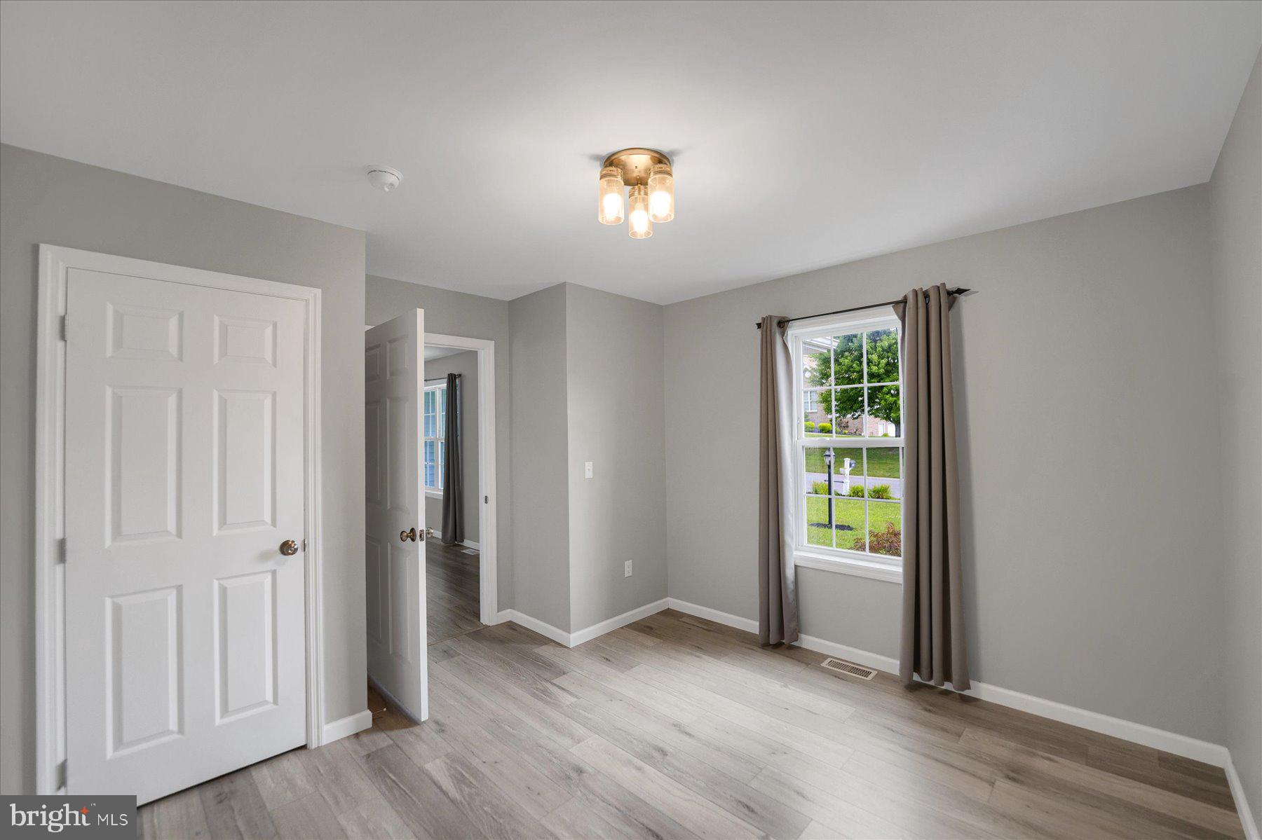 CREE MANOR - Residential