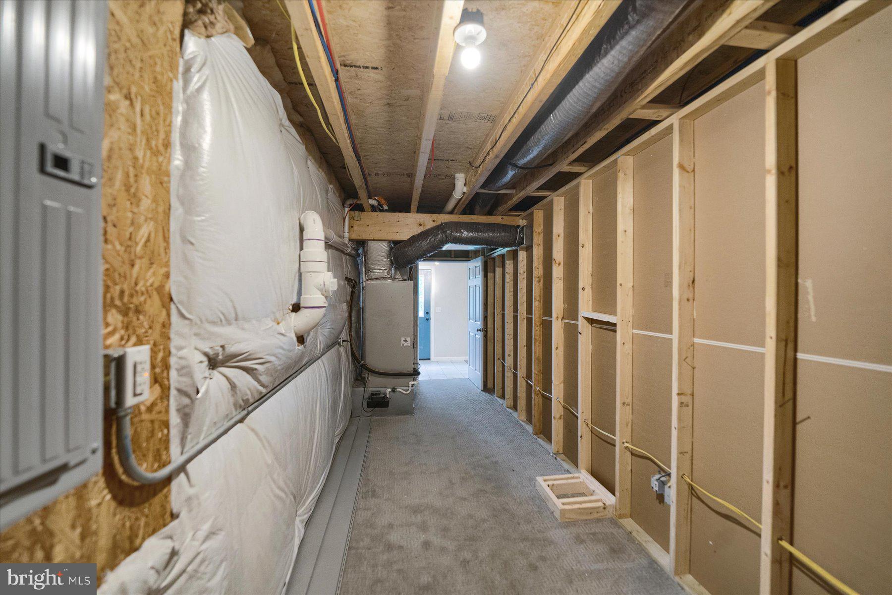 CREE MANOR - Residential