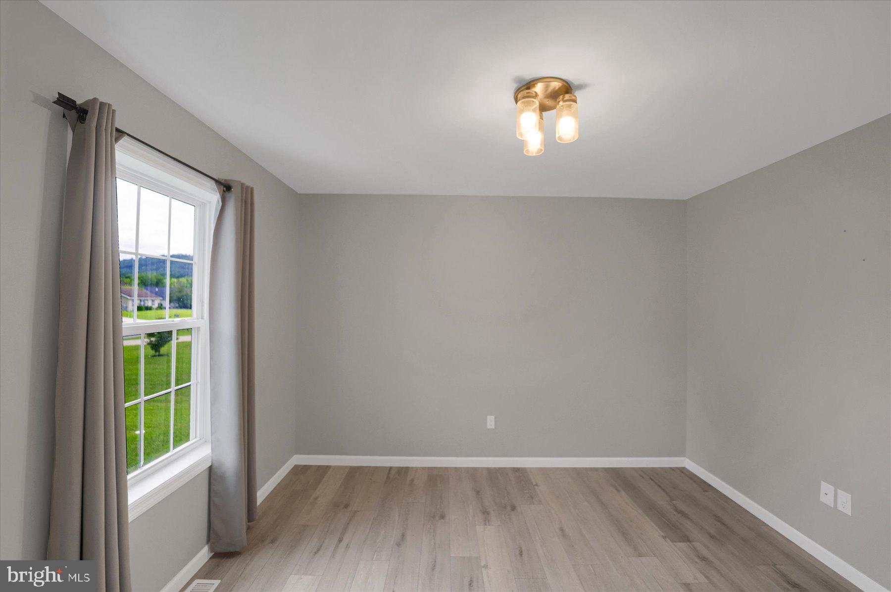 CREE MANOR - Residential