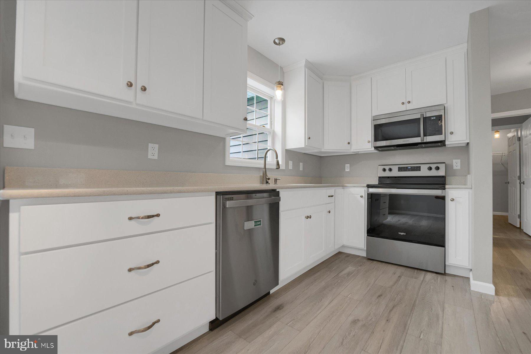 CREE MANOR - Residential