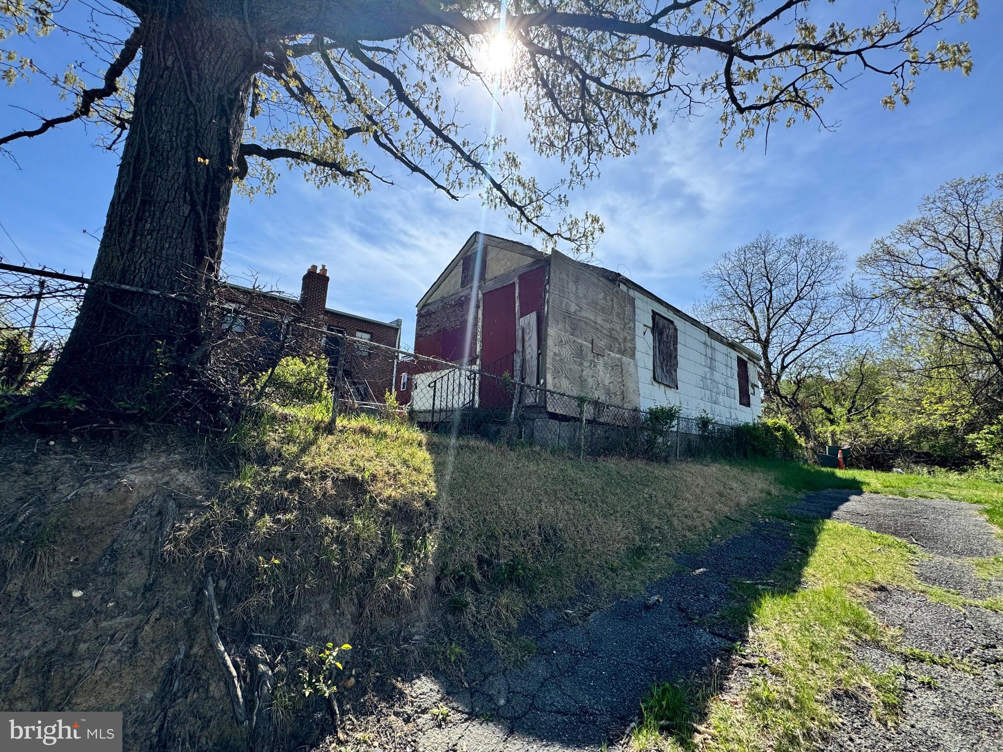 2309 IRVING STREET SE