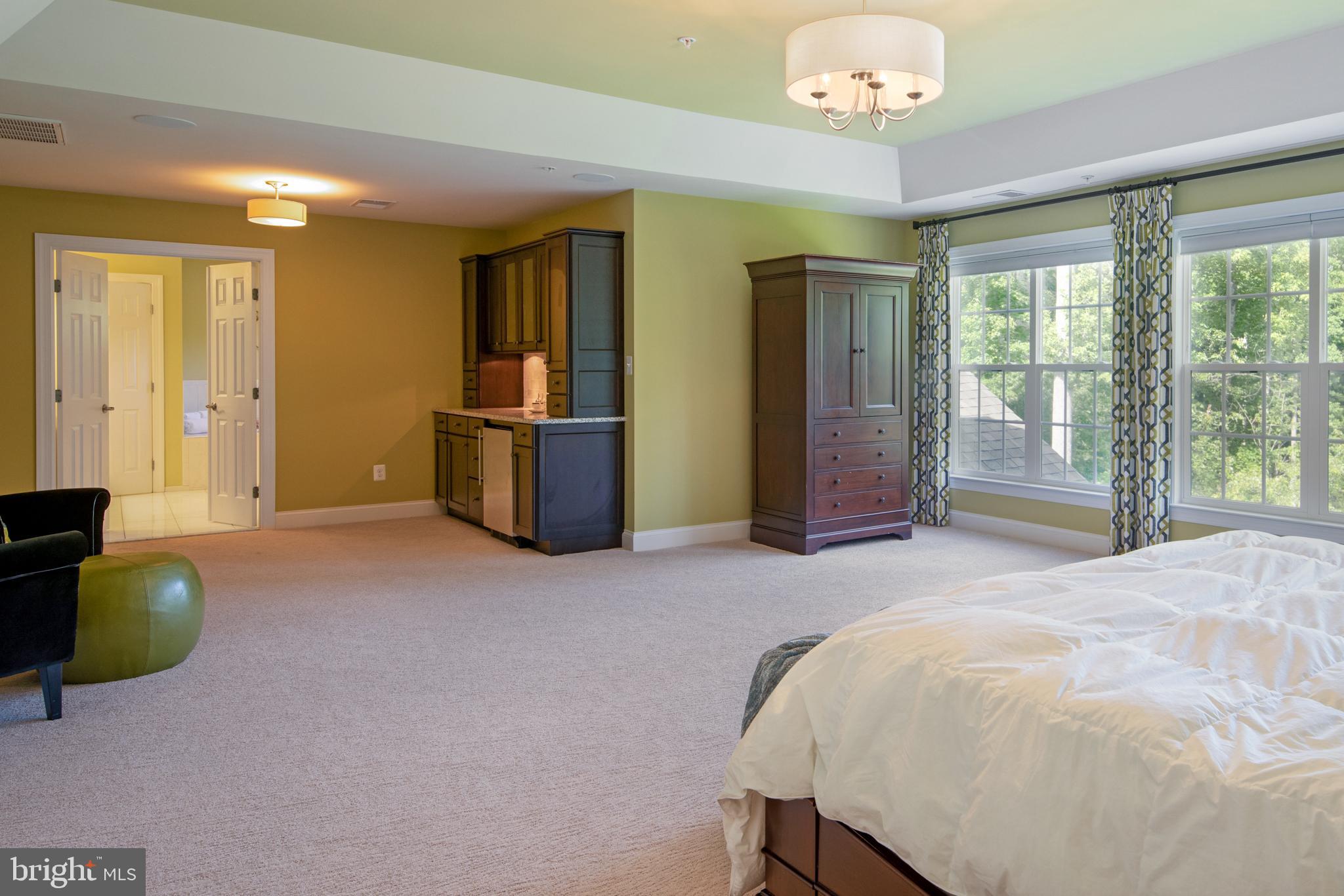 GOVERNORS RESERVE - Residential