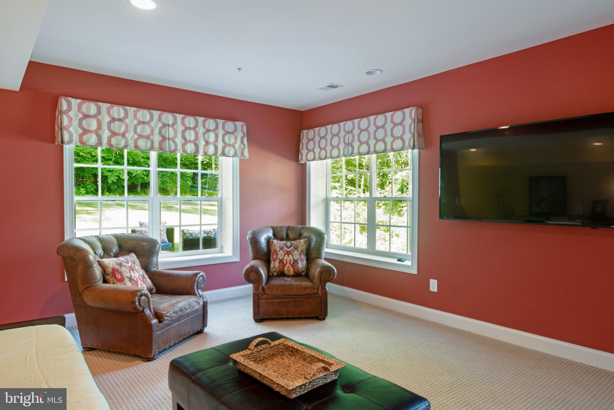 GOVERNORS RESERVE - Residential