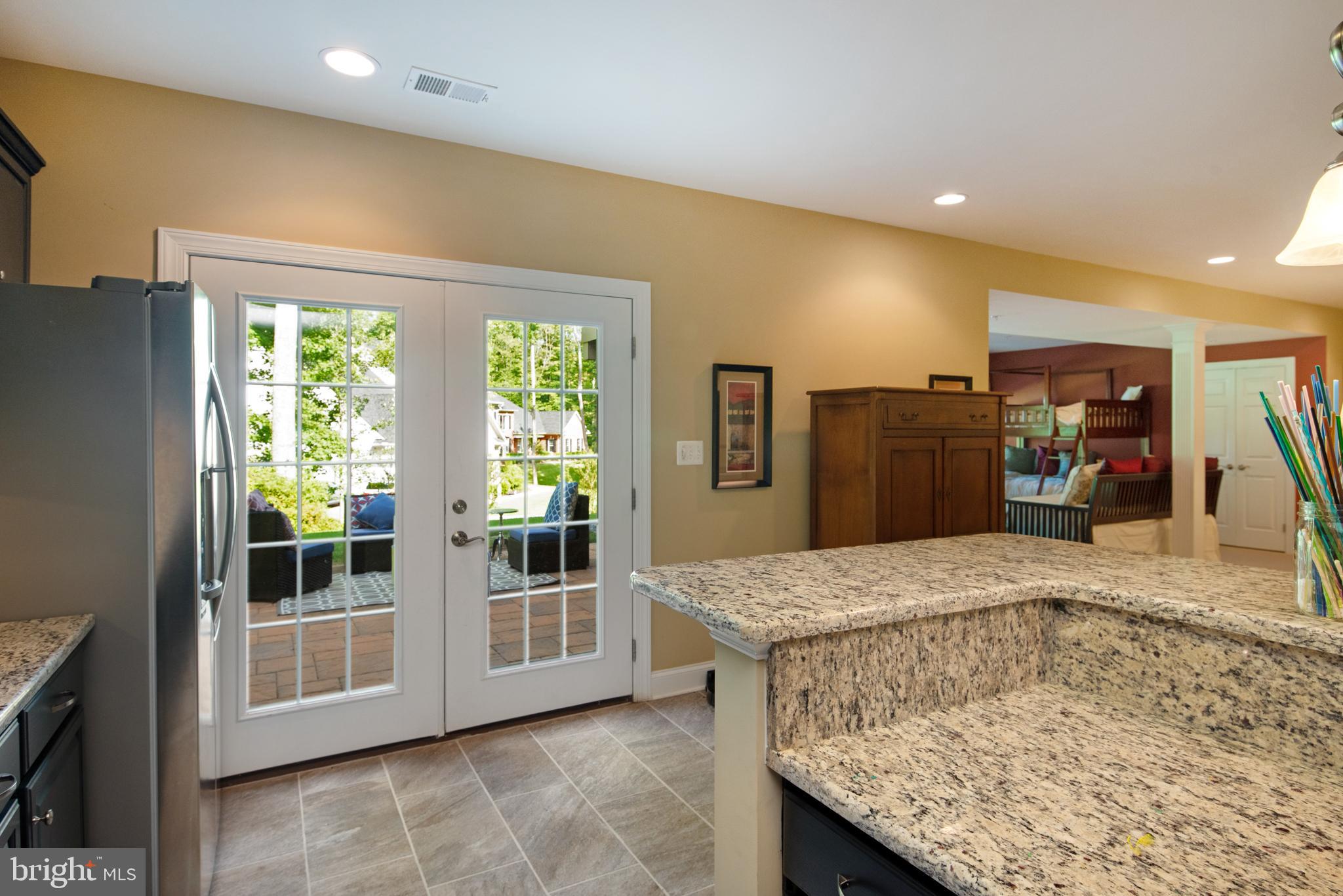 GOVERNORS RESERVE - Residential