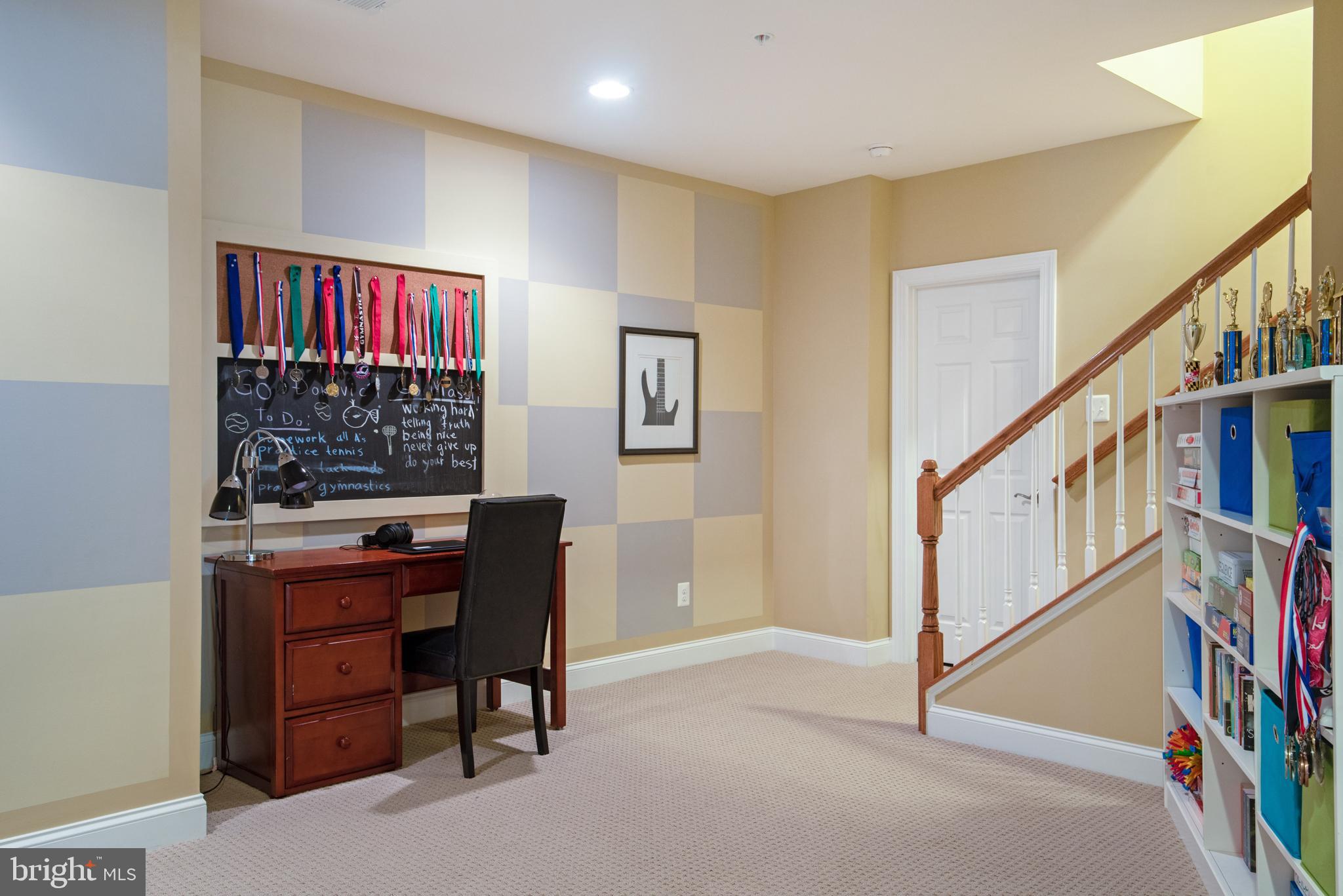 GOVERNORS RESERVE - Residential