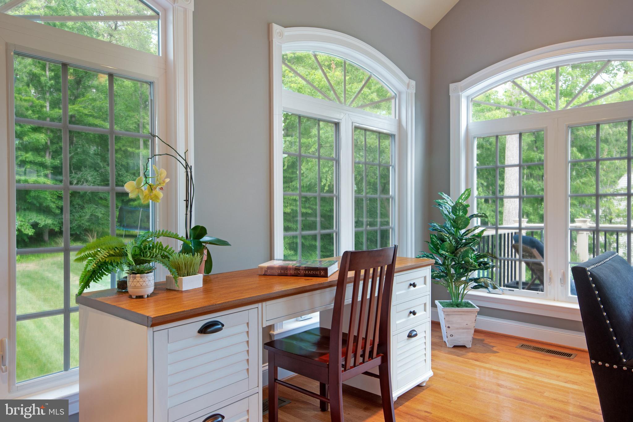 GOVERNORS RESERVE - Residential