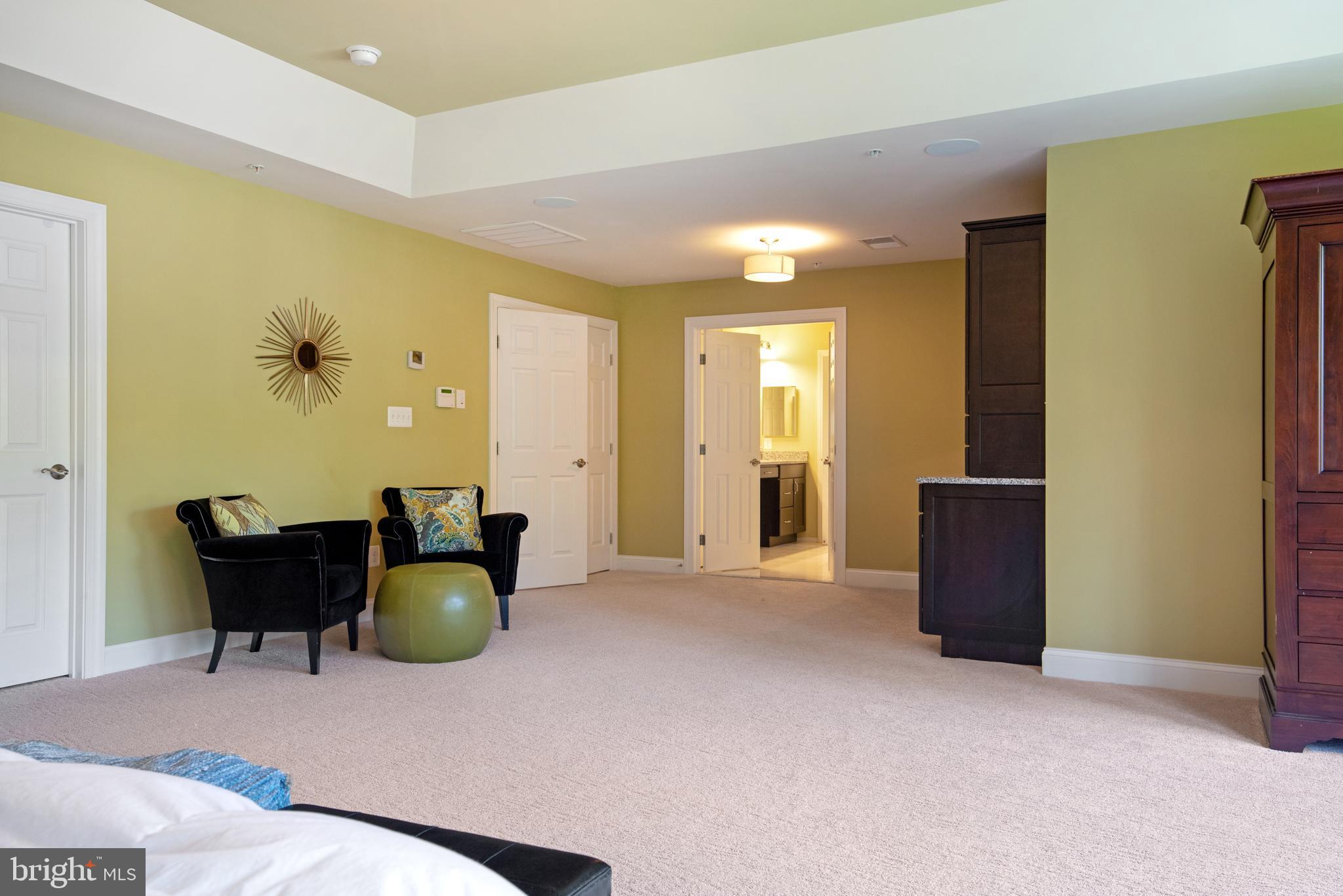 GOVERNORS RESERVE - Residential