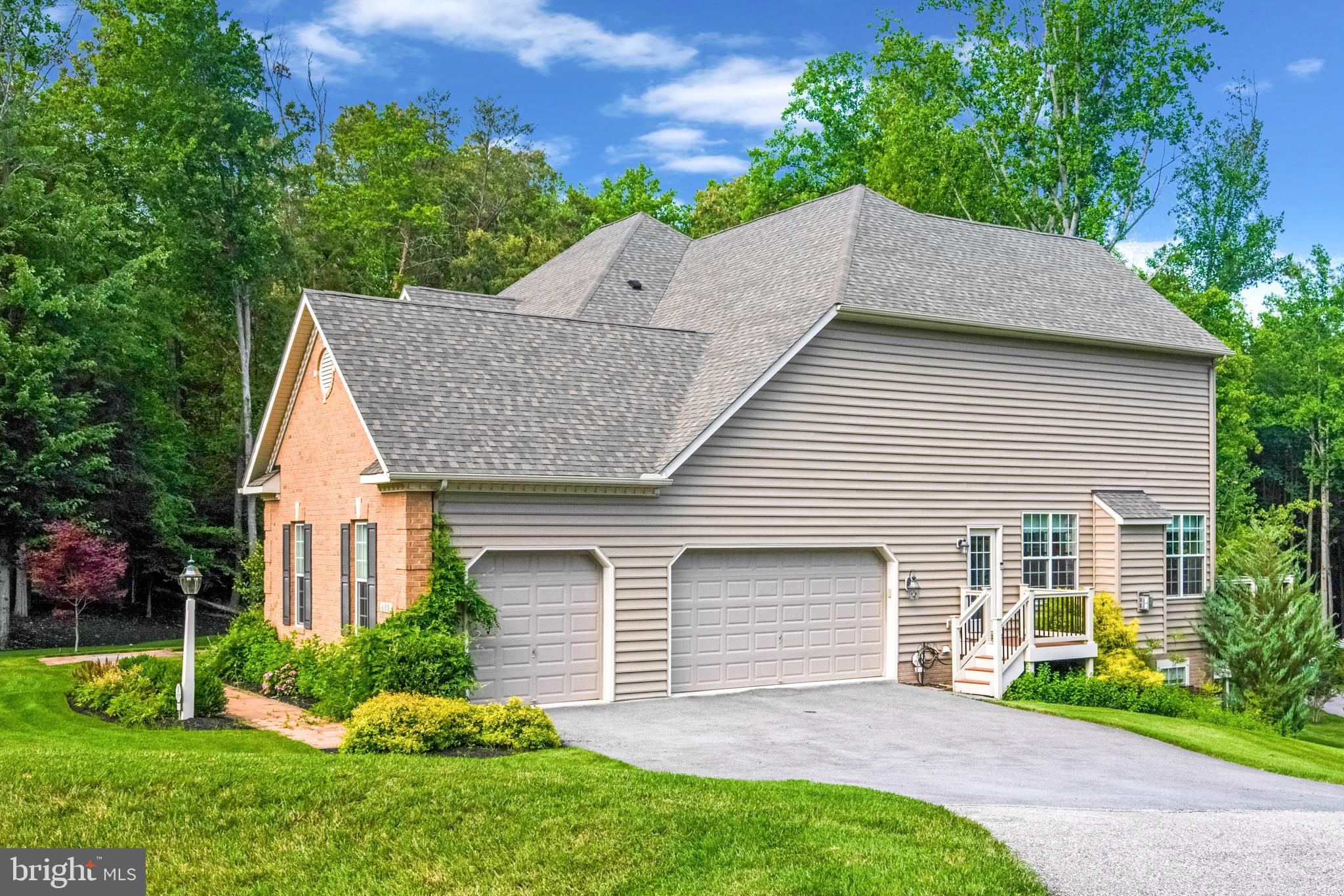 GOVERNORS RESERVE - Residential