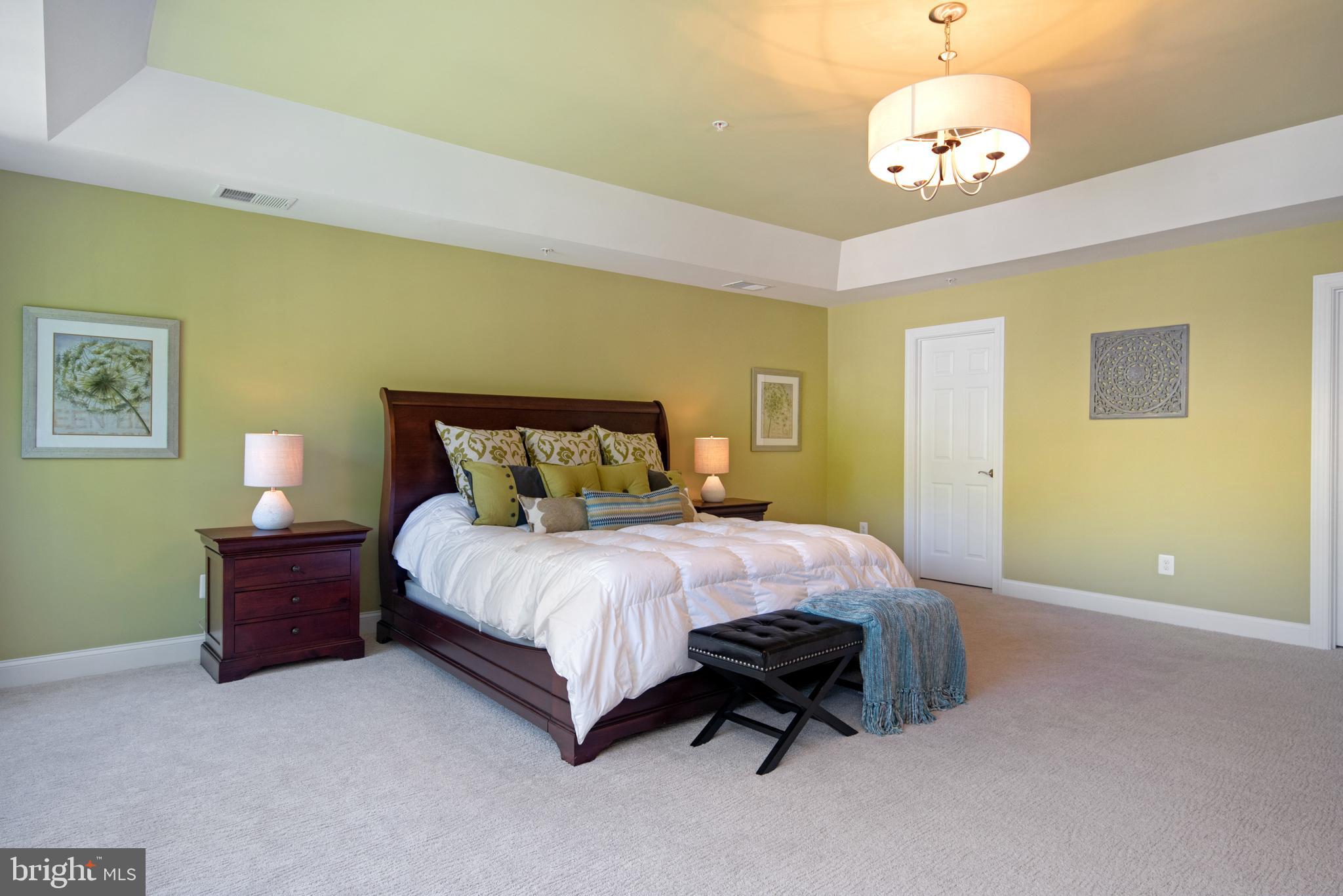 GOVERNORS RESERVE - Residential