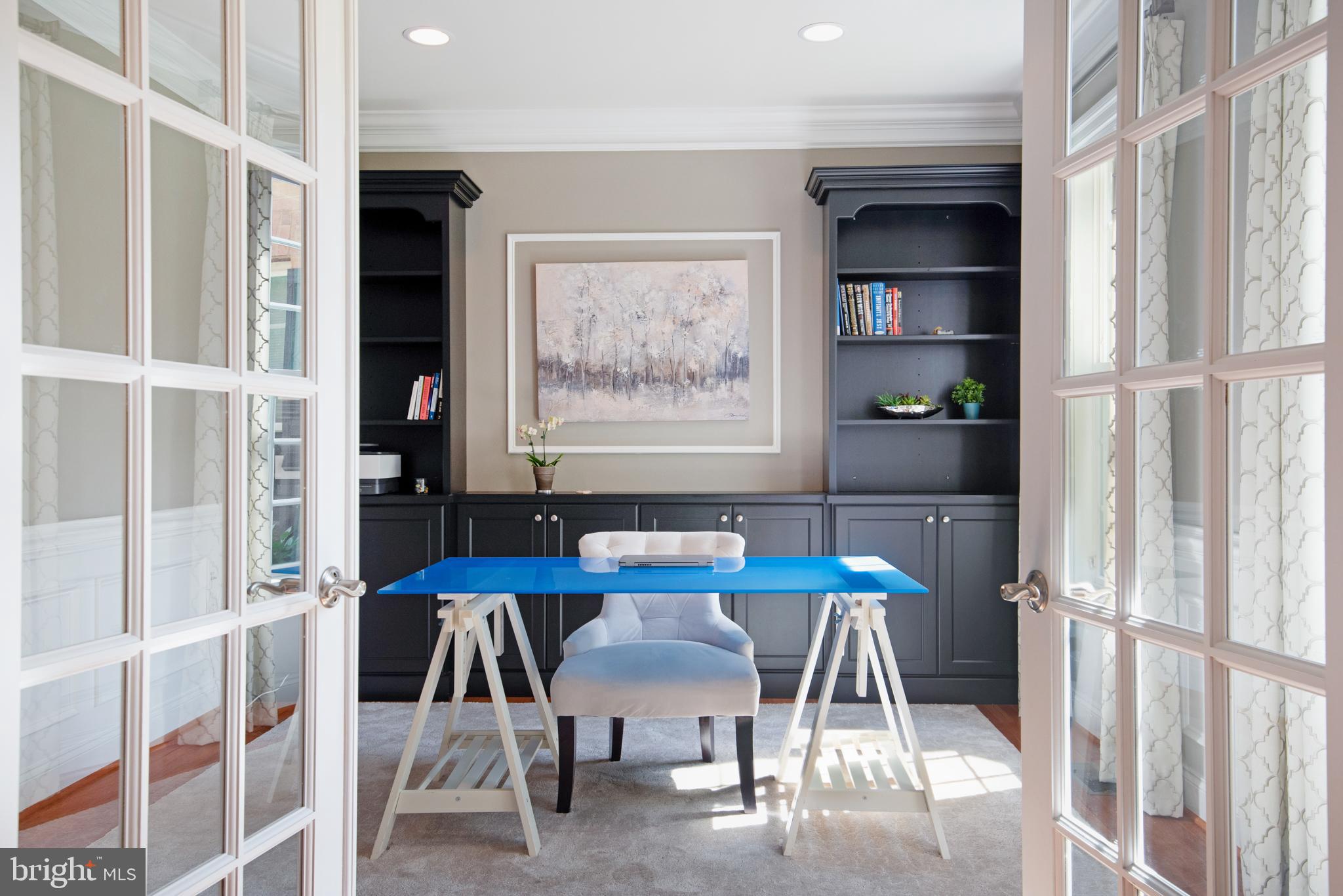 GOVERNORS RESERVE - Residential