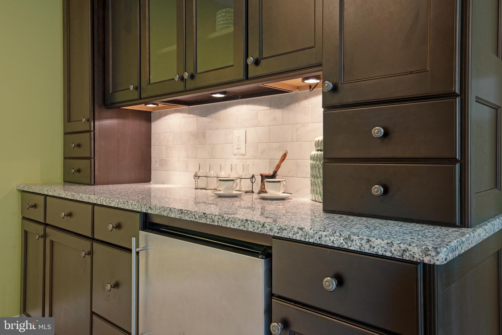 GOVERNORS RESERVE - Residential