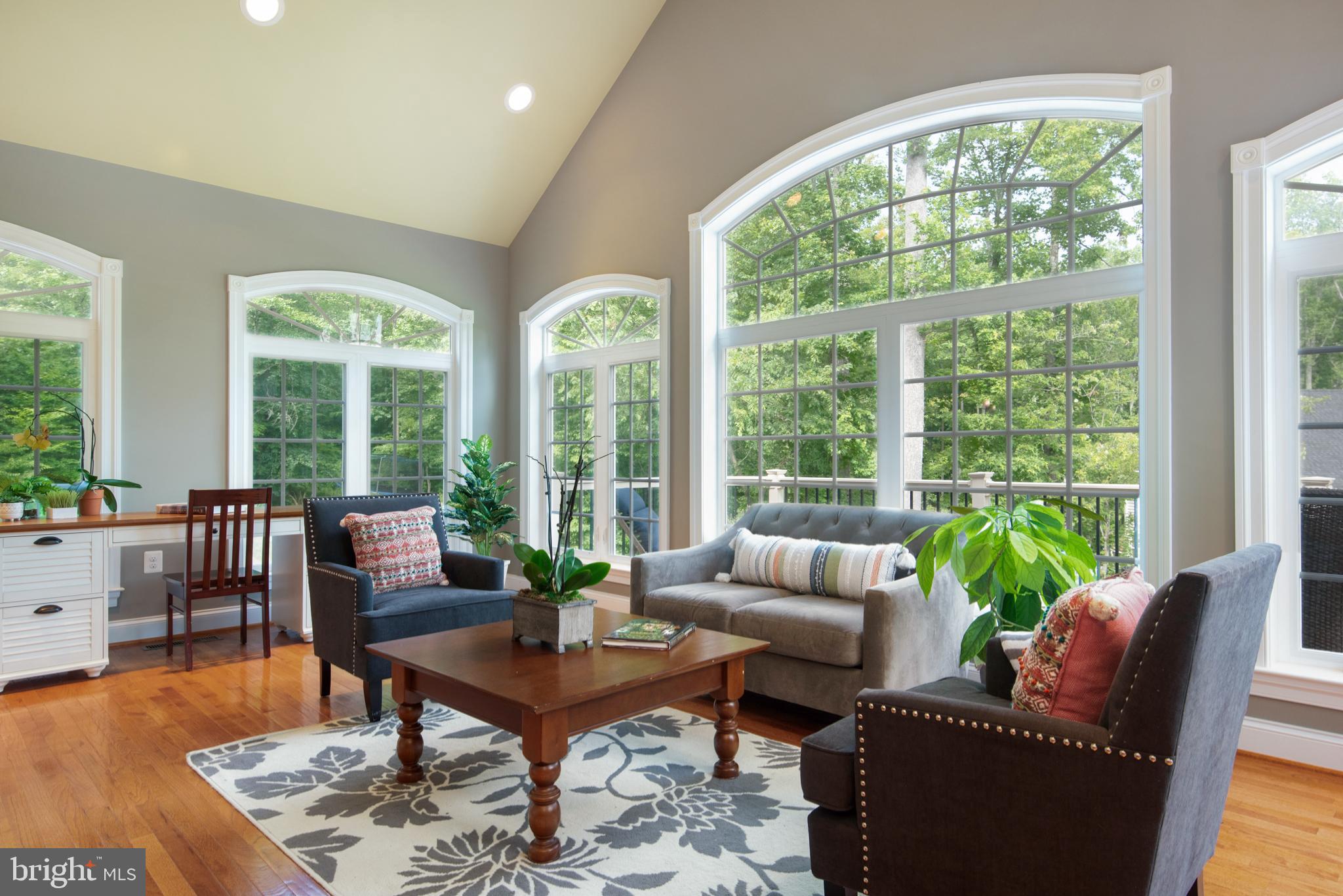 GOVERNORS RESERVE - Residential