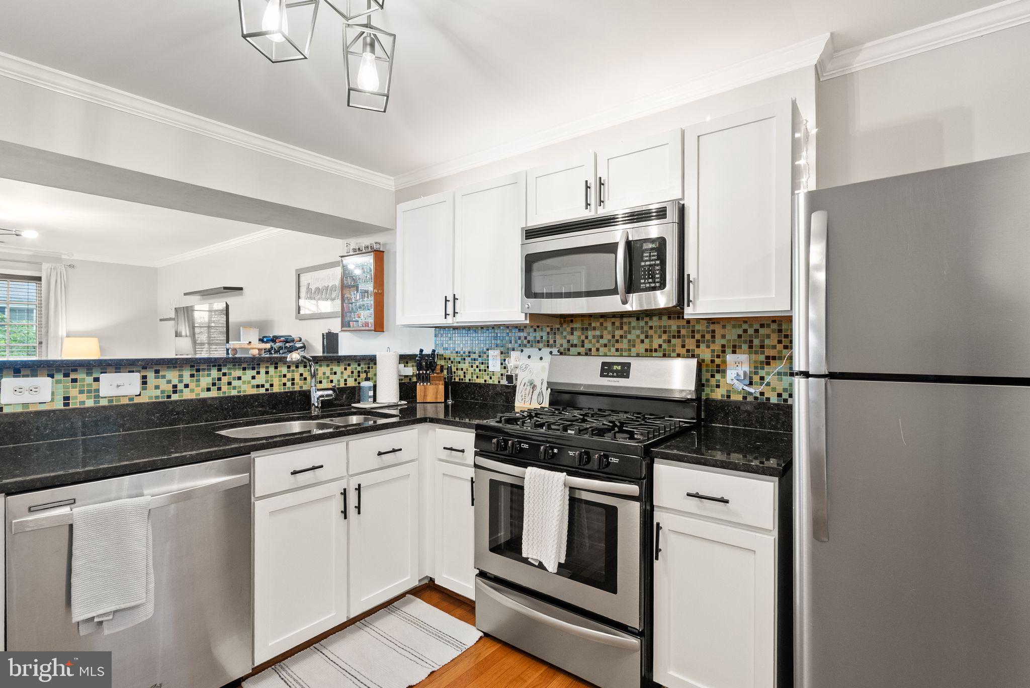 PARKSIDE AT ALEXANDRIA - Residential