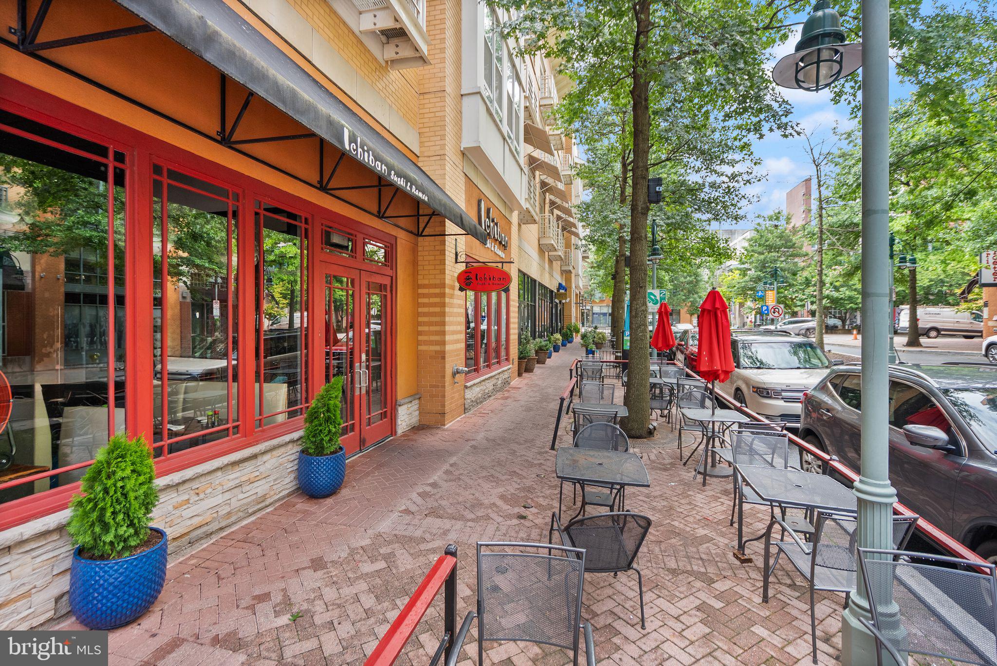 PARKSIDE AT ALEXANDRIA - Residential