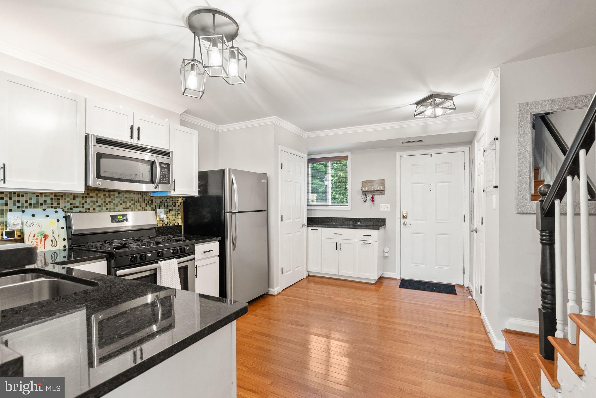 PARKSIDE AT ALEXANDRIA - Residential