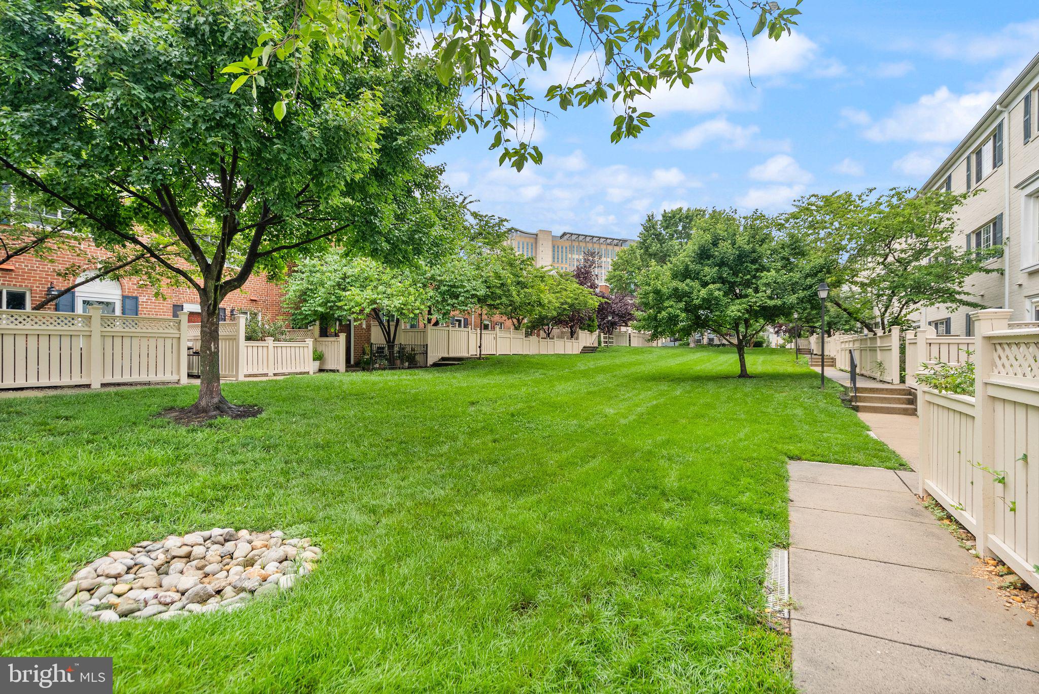 PARKSIDE AT ALEXANDRIA - Residential